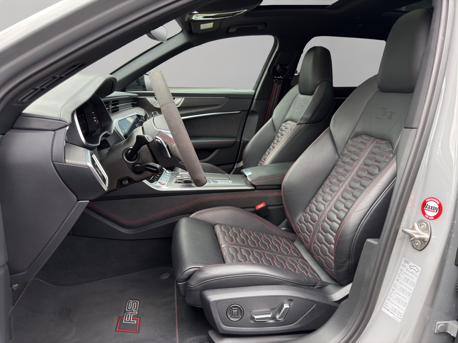 AUDI RS6 Avant 4.0 TFSI V8 quattro-image-9