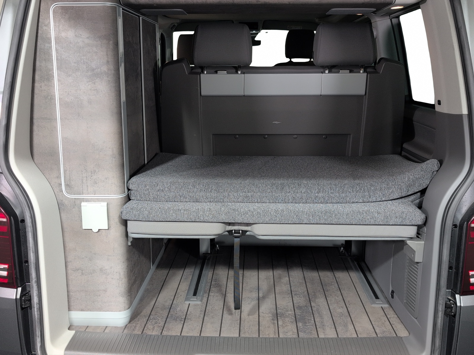 VW T6.1 California 2.0 TDI Ocean Edition Liberty DSG-image-14
