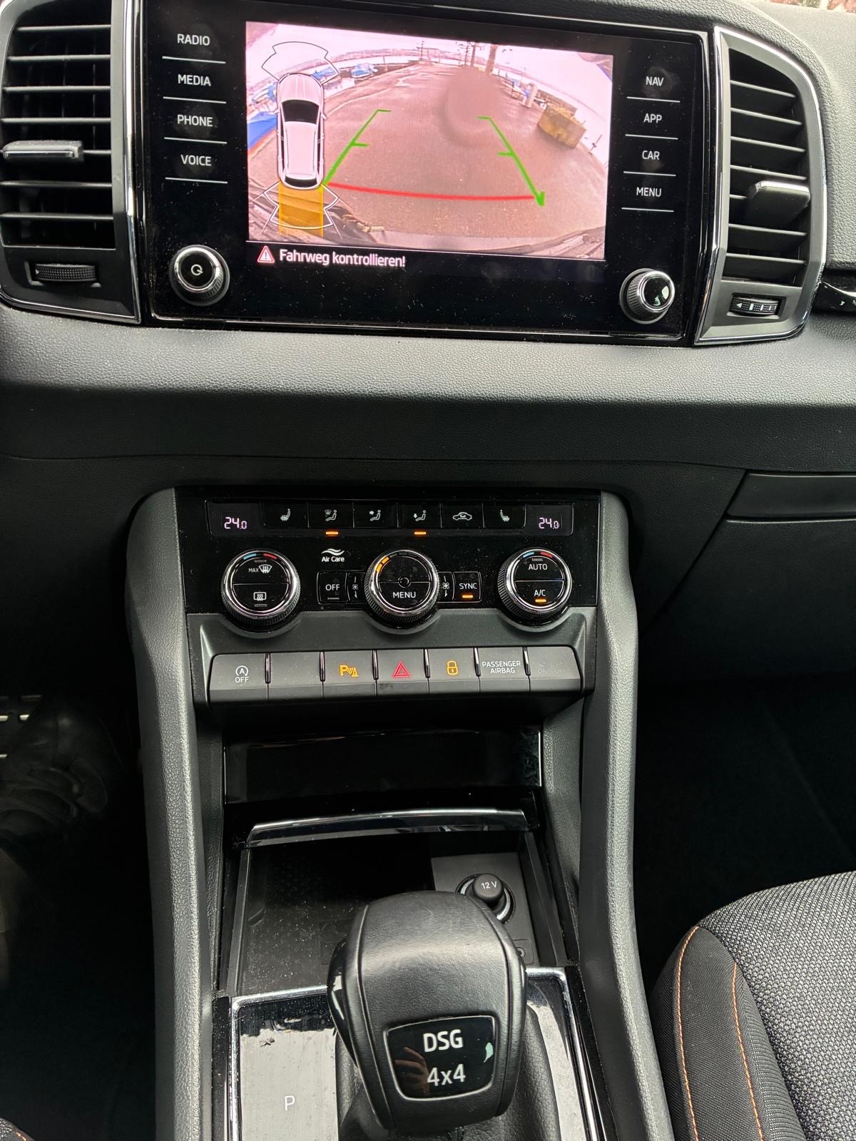 SKODA Karoq 2.0 TDI CR Clever 4x4 DSG-image-10