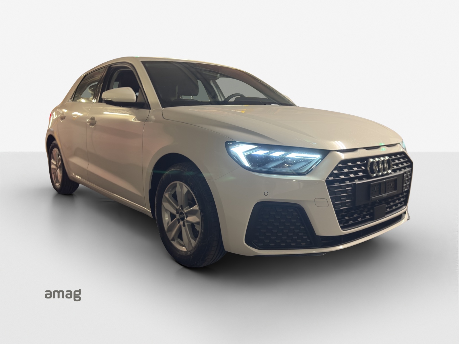 AUDI A1 Sportback 30 TFSI Attraction S-tronic-image-6