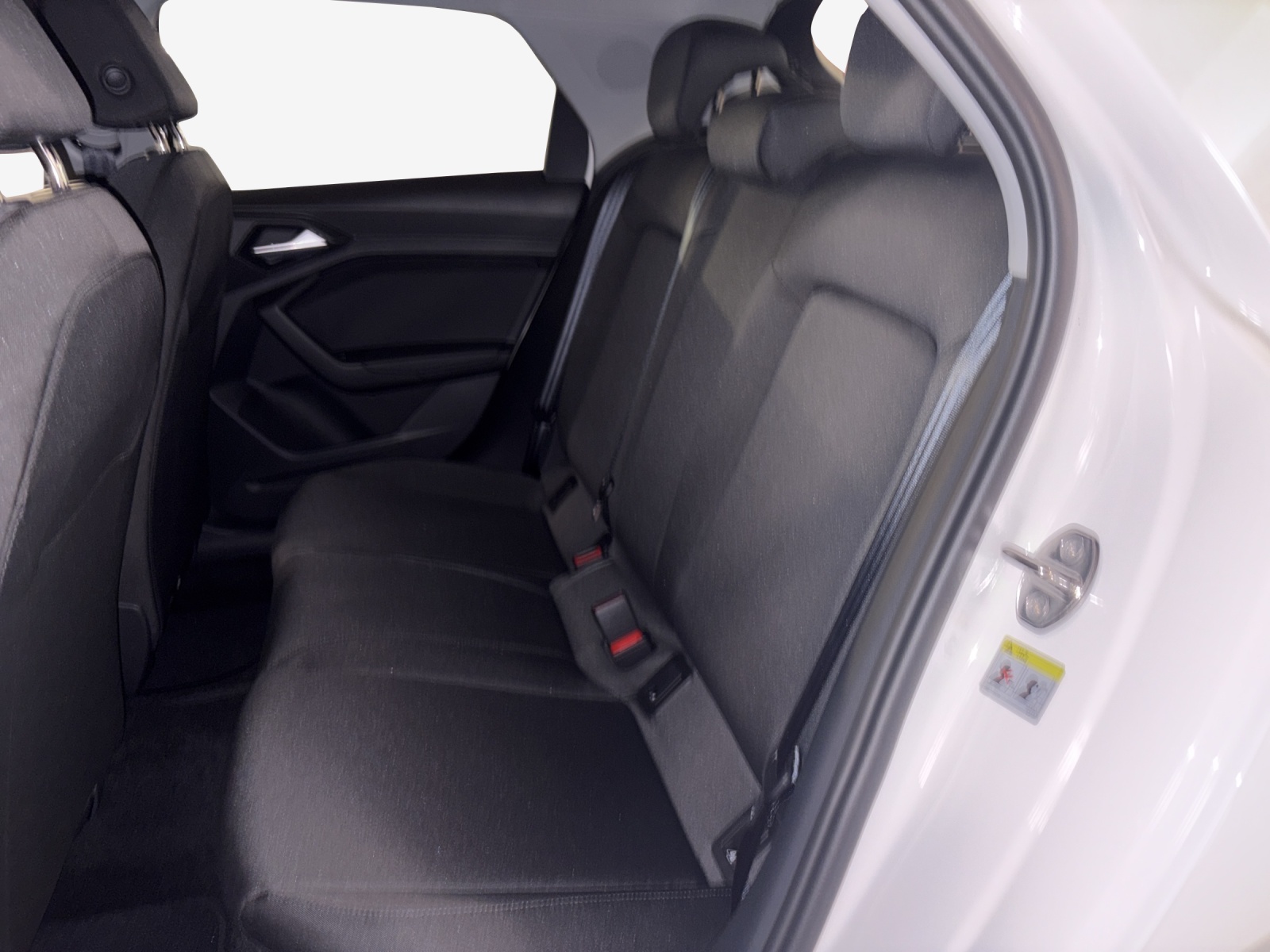 AUDI A1 Sportback 30 TFSI Attraction S-tronic-image-11