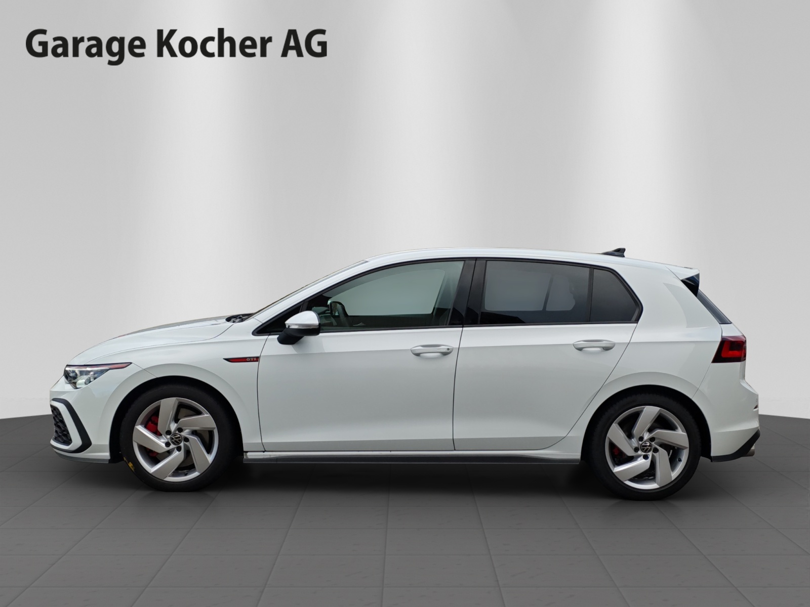 VW Golf 2.0 TSI GTI DSG-image-2
