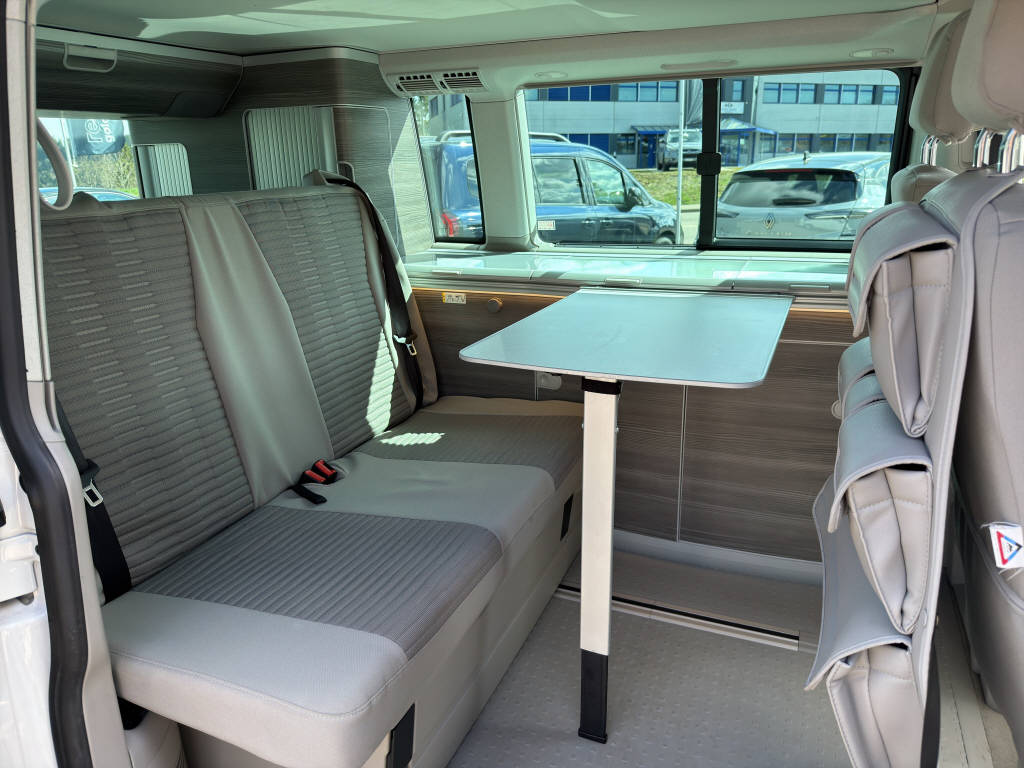 VW T6 California 3000 2.0 TDI 150 Ocean 4m-image-14