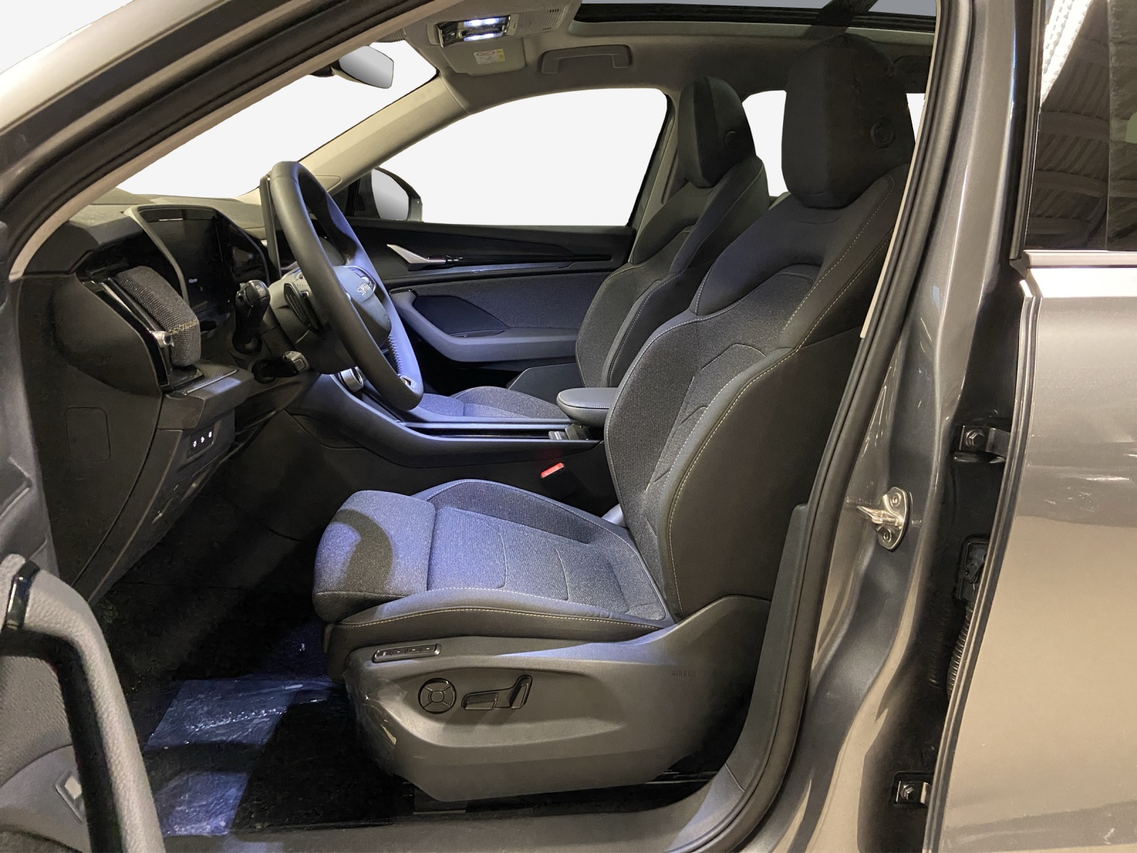 SKODA Kodiaq 2.0 TSI Dynamic 4x4-image-7