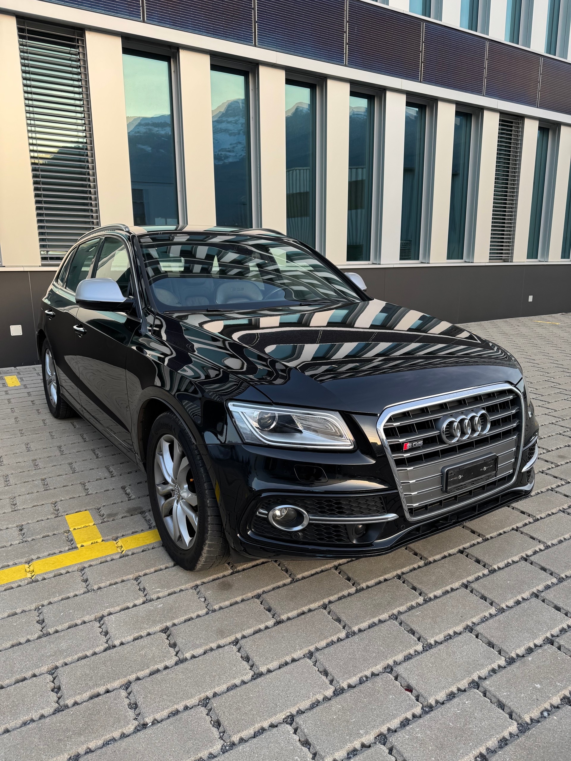 AUDI SQ5 3.0 TDI quattro tiptronic-image-2