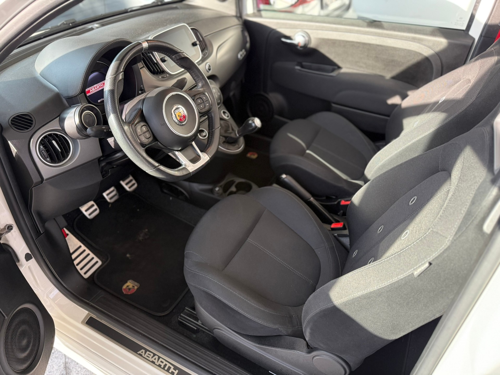 FIAT 595C 1.4 16V Turbo Abarth Pista-image-10