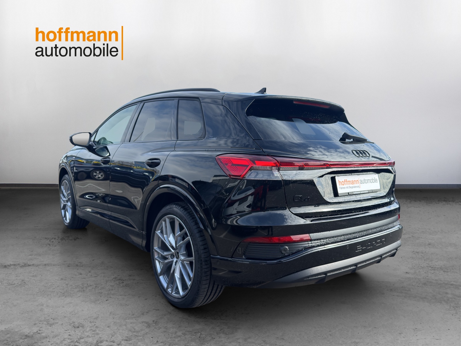 AUDI Q4 e-tron 45 Edition Swiss Ski quattro-image-5