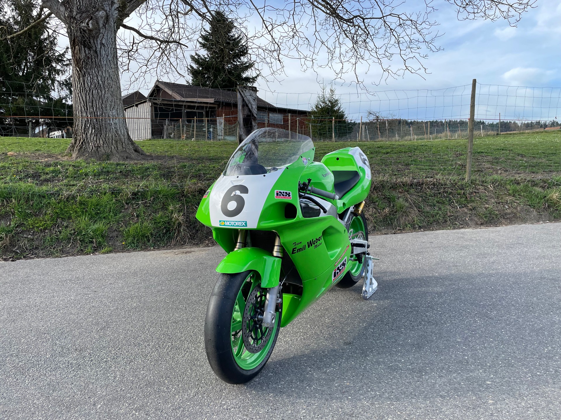 KAWASAKI ZXR-750 RR