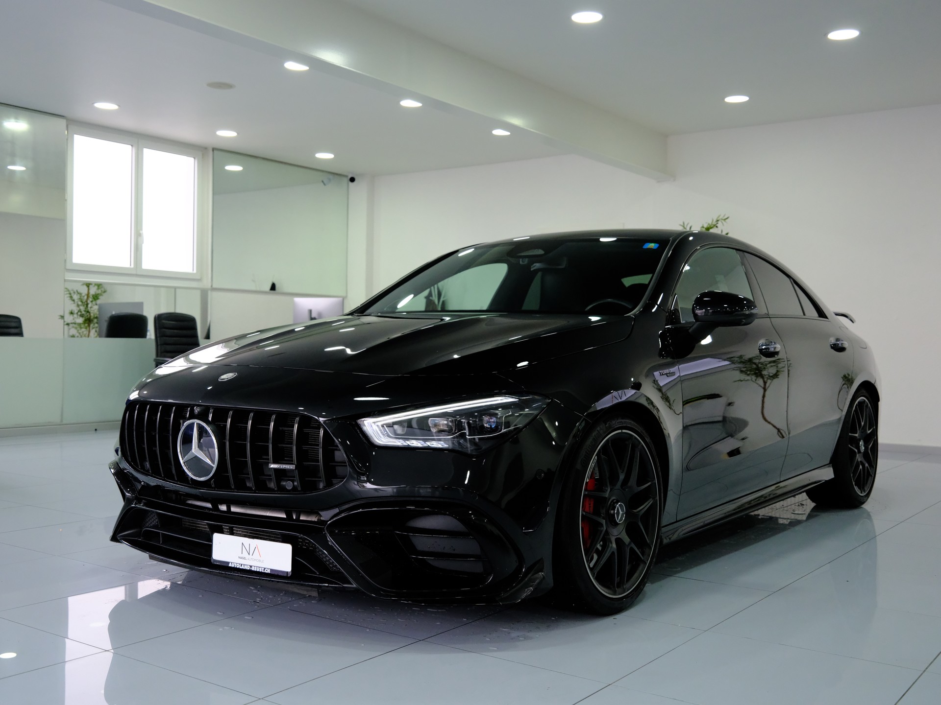 MERCEDES-BENZ CLA 45 S AMG 4Matic+ 8G-DCT-image-3