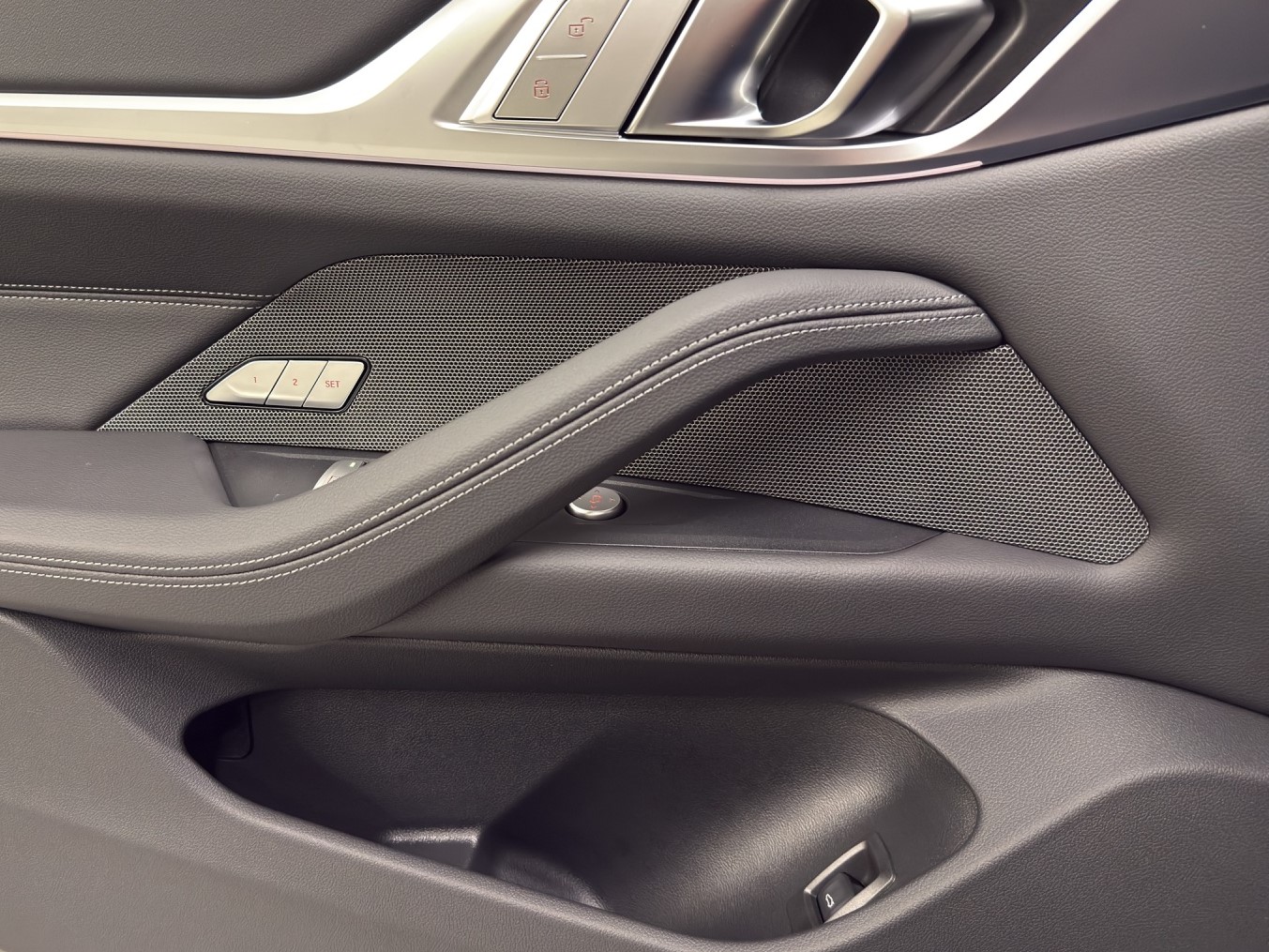 BMW M440i xDrive 48V Gran Coupé M Sport Pro Steptronic-image-14