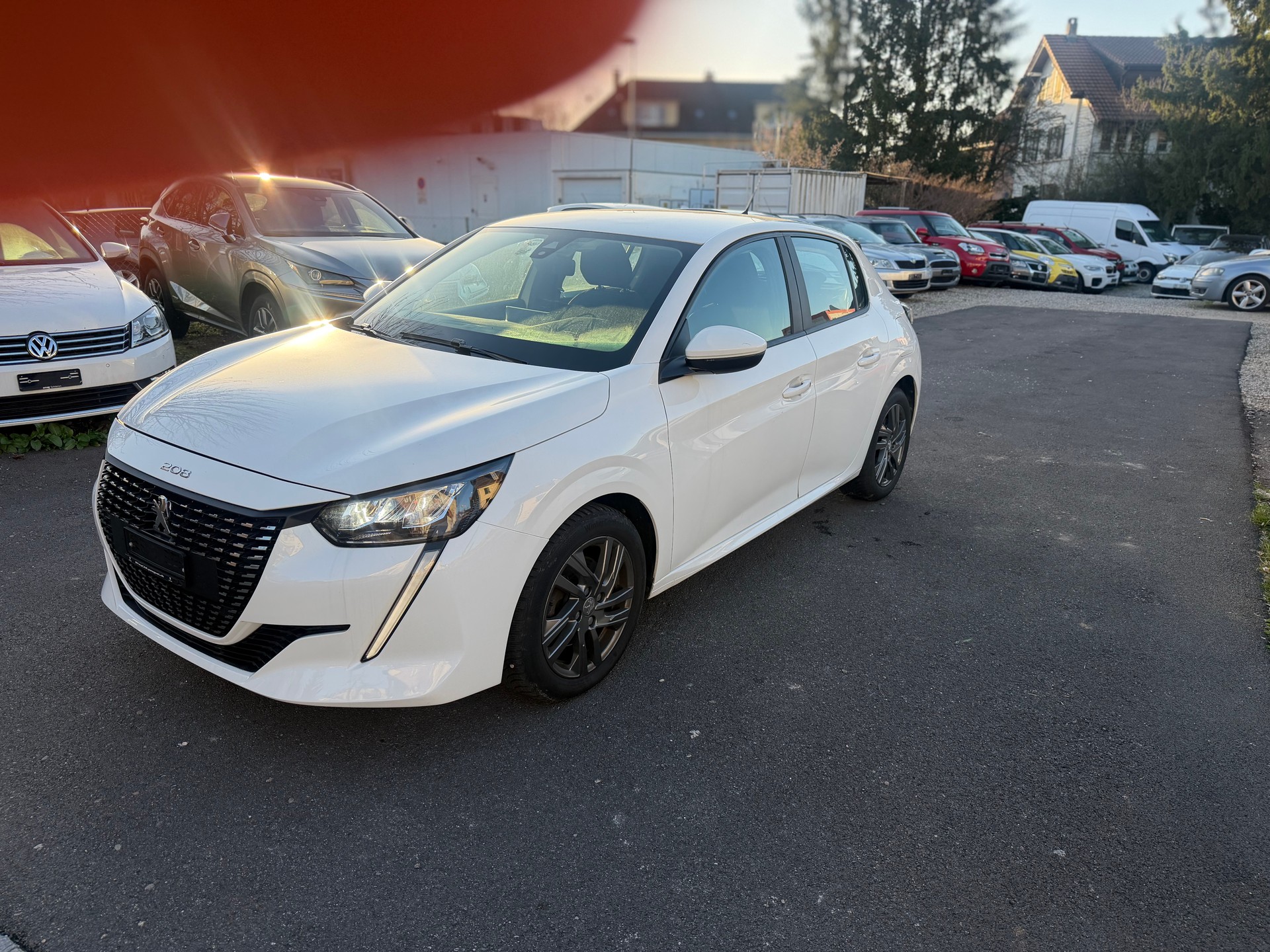 PEUGEOT 208 1.5 BlueHDi Active-image-1