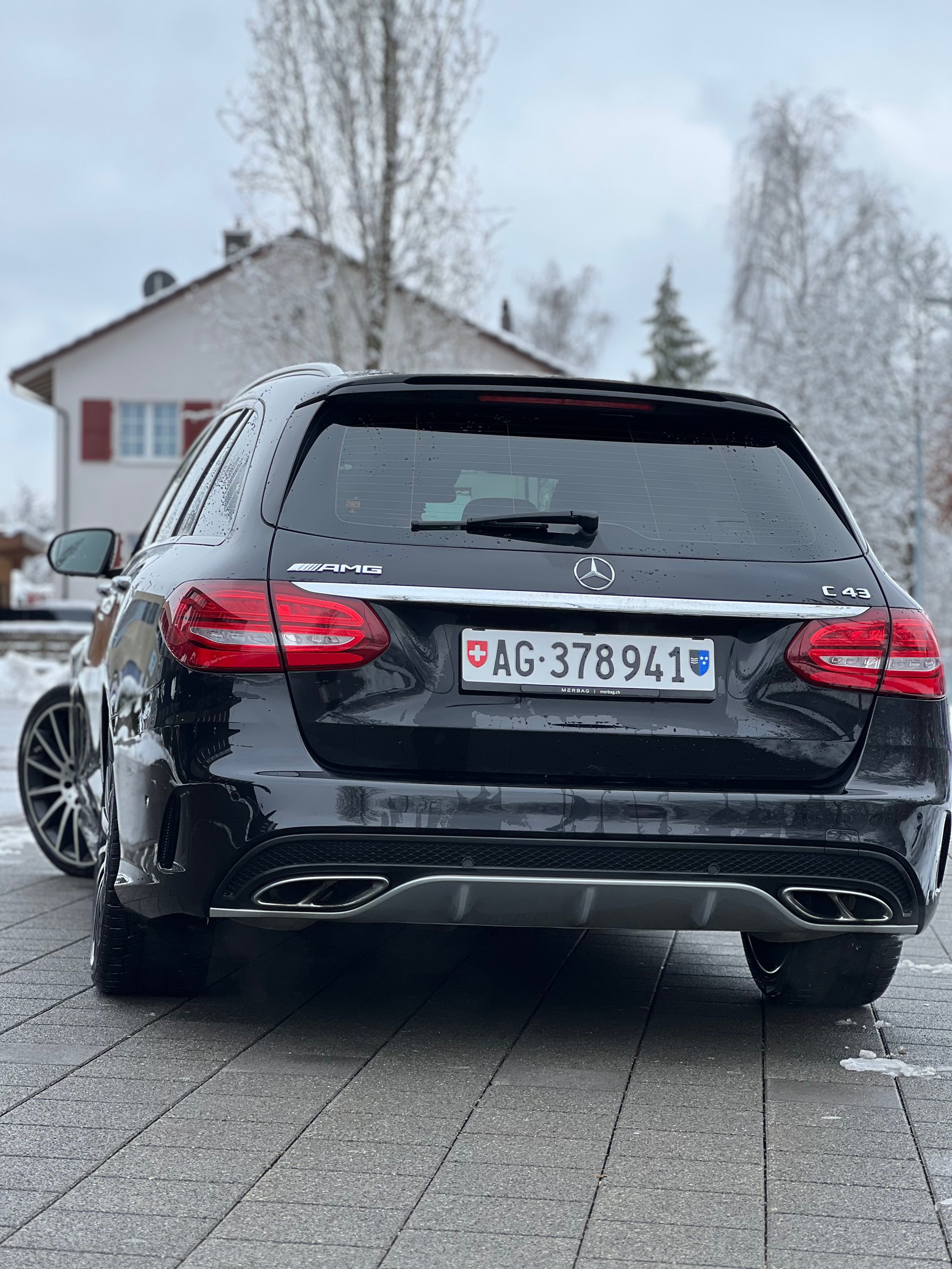 MERCEDES-BENZ C 43 AMG 4Matic 9G-Tronic-image-3