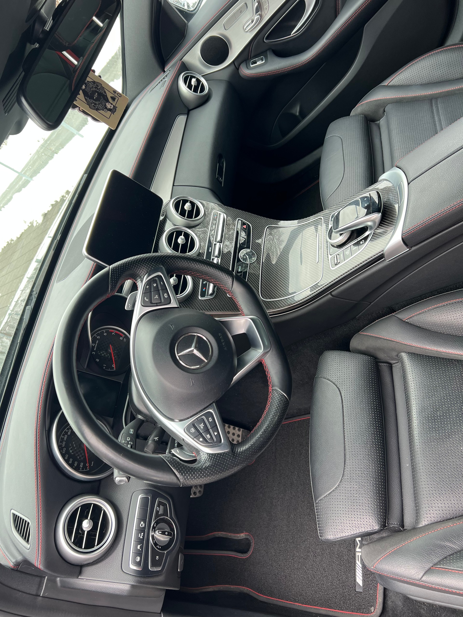MERCEDES-BENZ C 43 AMG 4Matic 9G-Tronic-image-5
