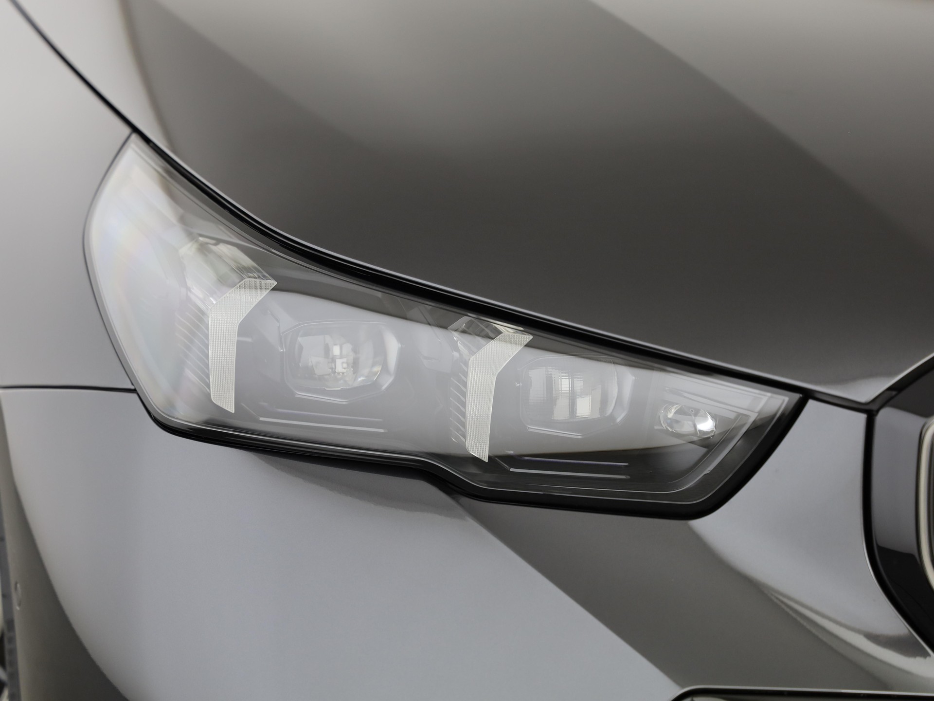 BMW 550e xDrive Touring-image-5