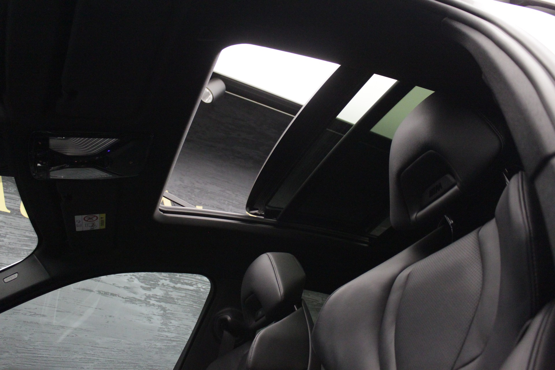 BMW X6 xDrive 48V 40d Steptronic M Sport-image-15