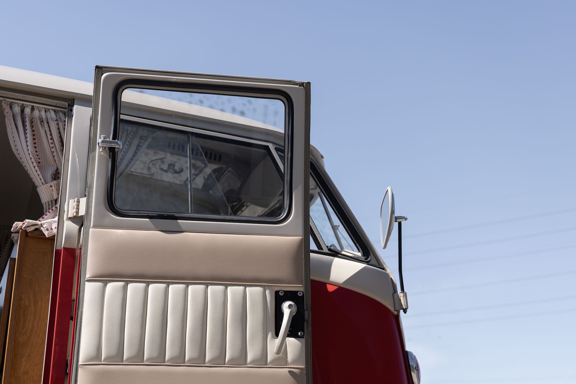 VW T1 Bus Camping Ausbau-image-13