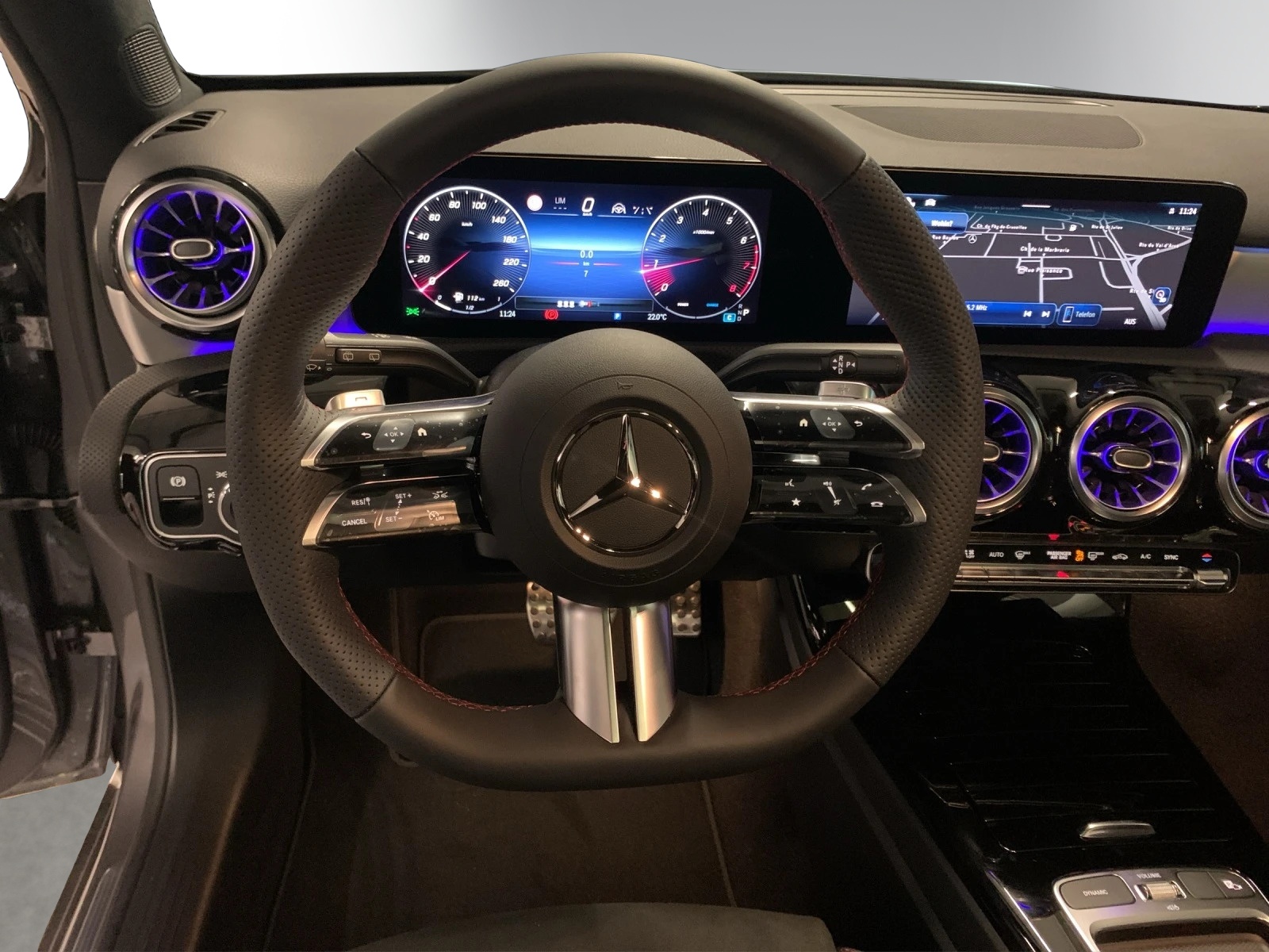 Image MERCEDES-BENZ A-180 A 180 d 8G-DCT