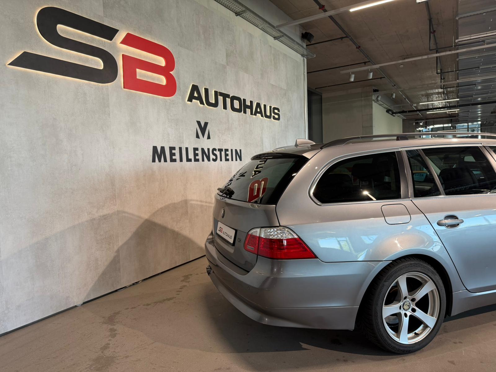 BMW 525xd Touring Steptronic-image-6