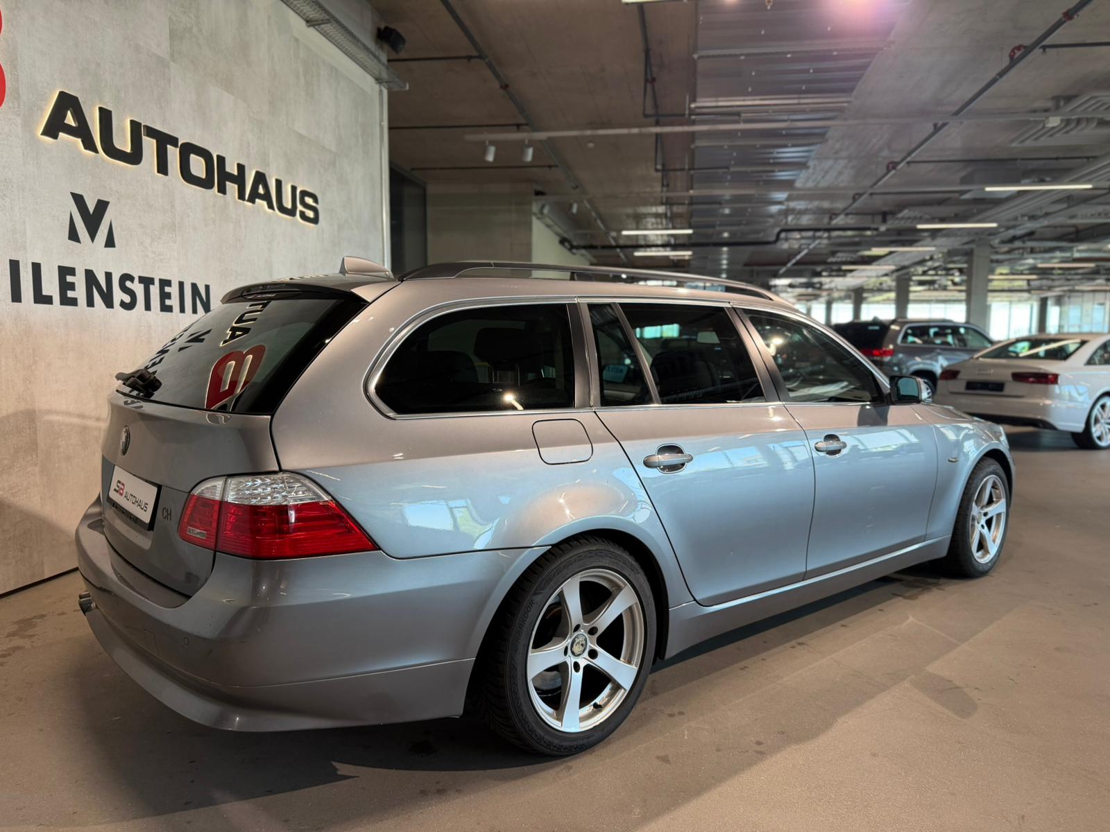 BMW 525xd Touring Steptronic-image-9