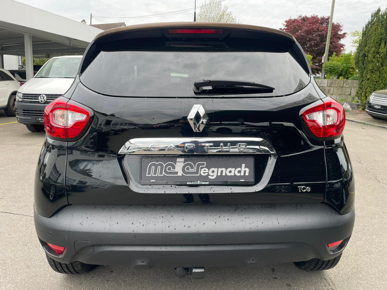RENAULT Captur 1.2 T 16V Iconic EDC-image-7