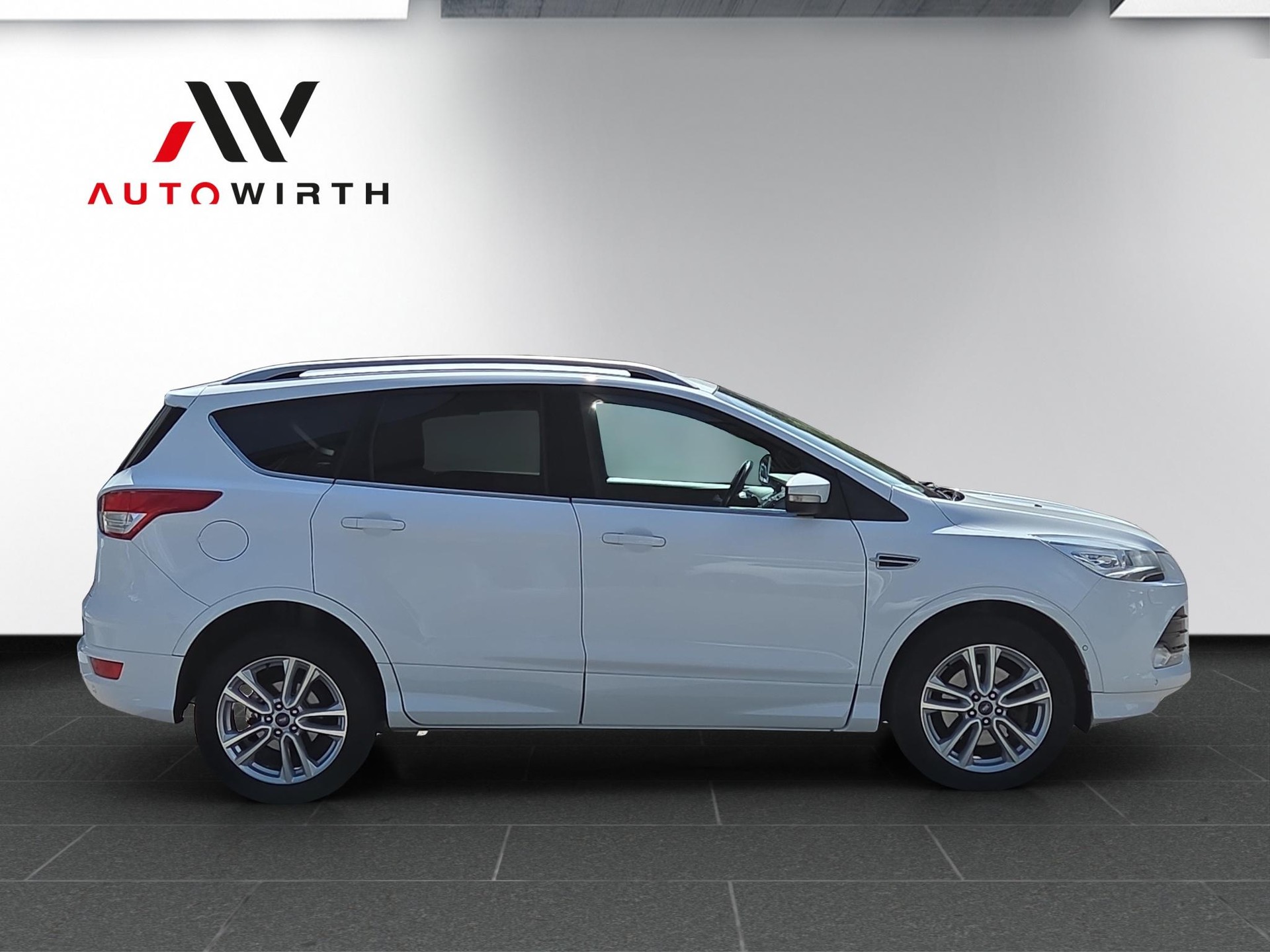 FORD Kuga 2.0 TDCi 180 Carving FPS-image-3