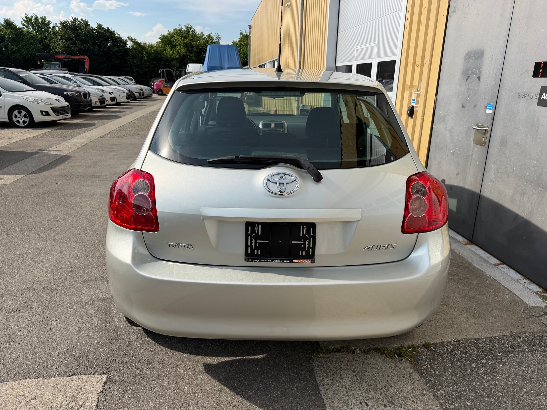 TOYOTA Auris 1.6 Linea Luna-image-3