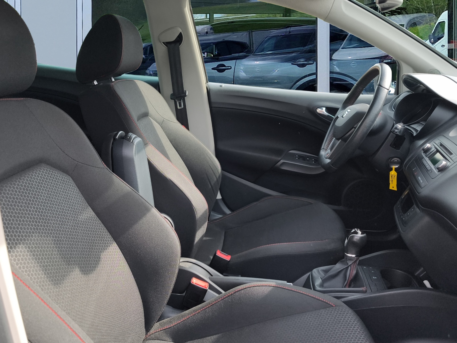 SEAT Ibiza 1.2 TSI FR Stopp-Start-image-9