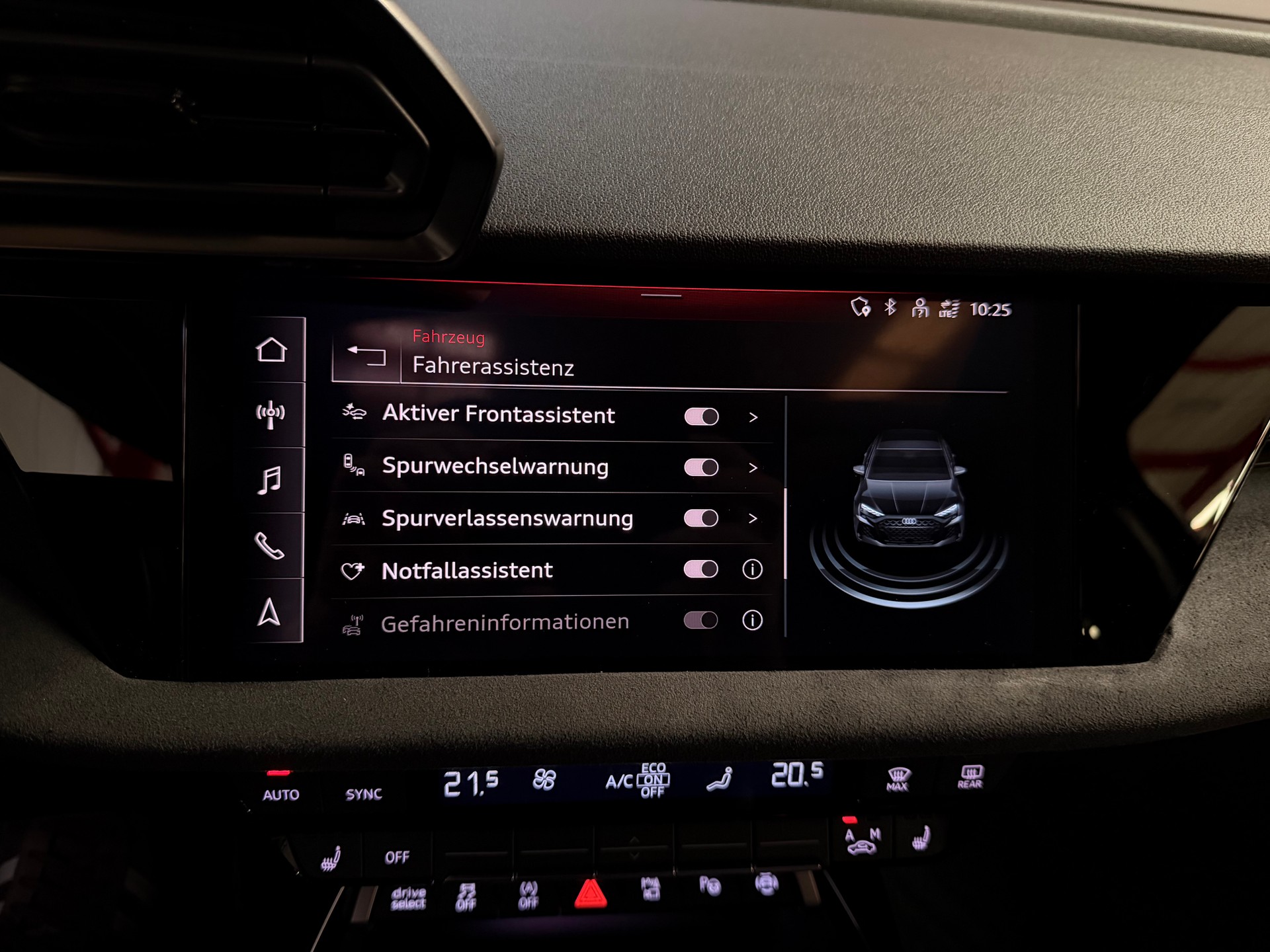 AUDI RS3 Limousine 2.5 TSI quattro S-tronic-image-33