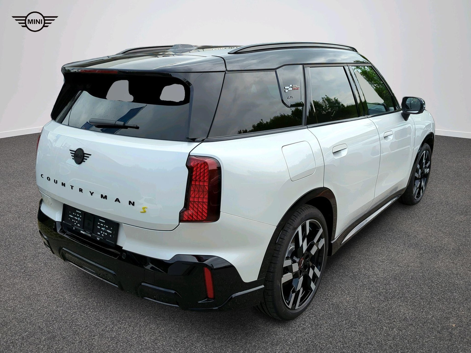 MINI Countryman SE ALL4-image-3