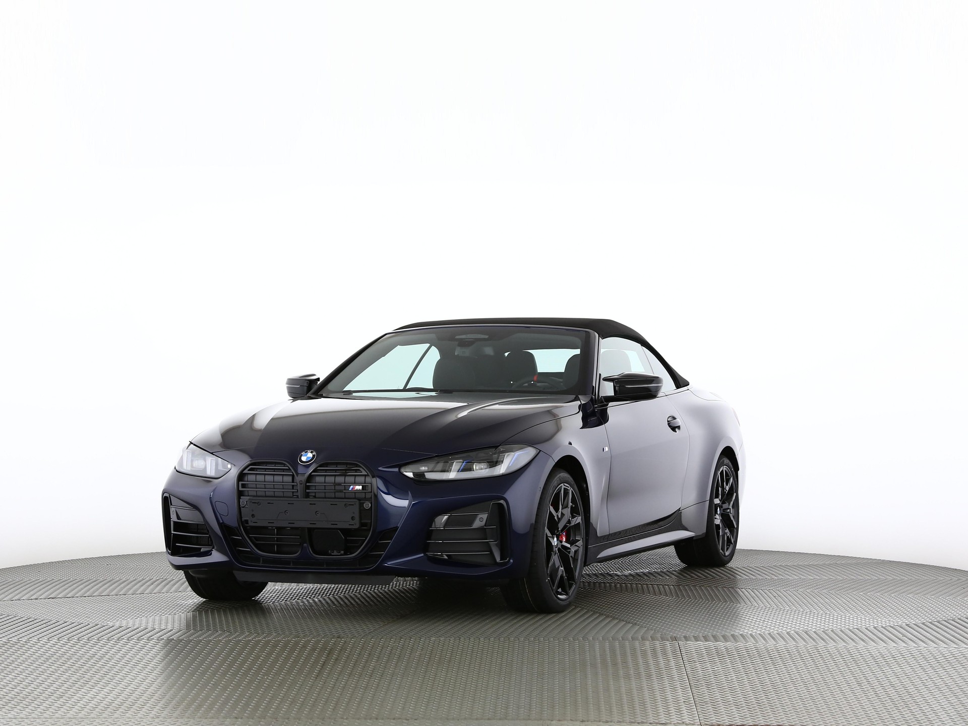BMW M440i xDrive Cabrio-image-0