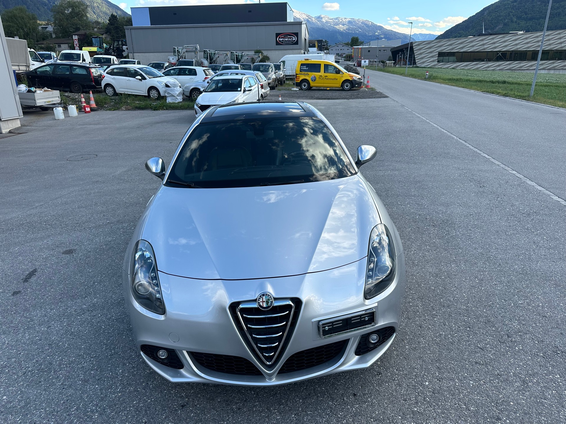 ALFA ROMEO Giulietta 1750 TBi Quadrifoglio Verde-image-1