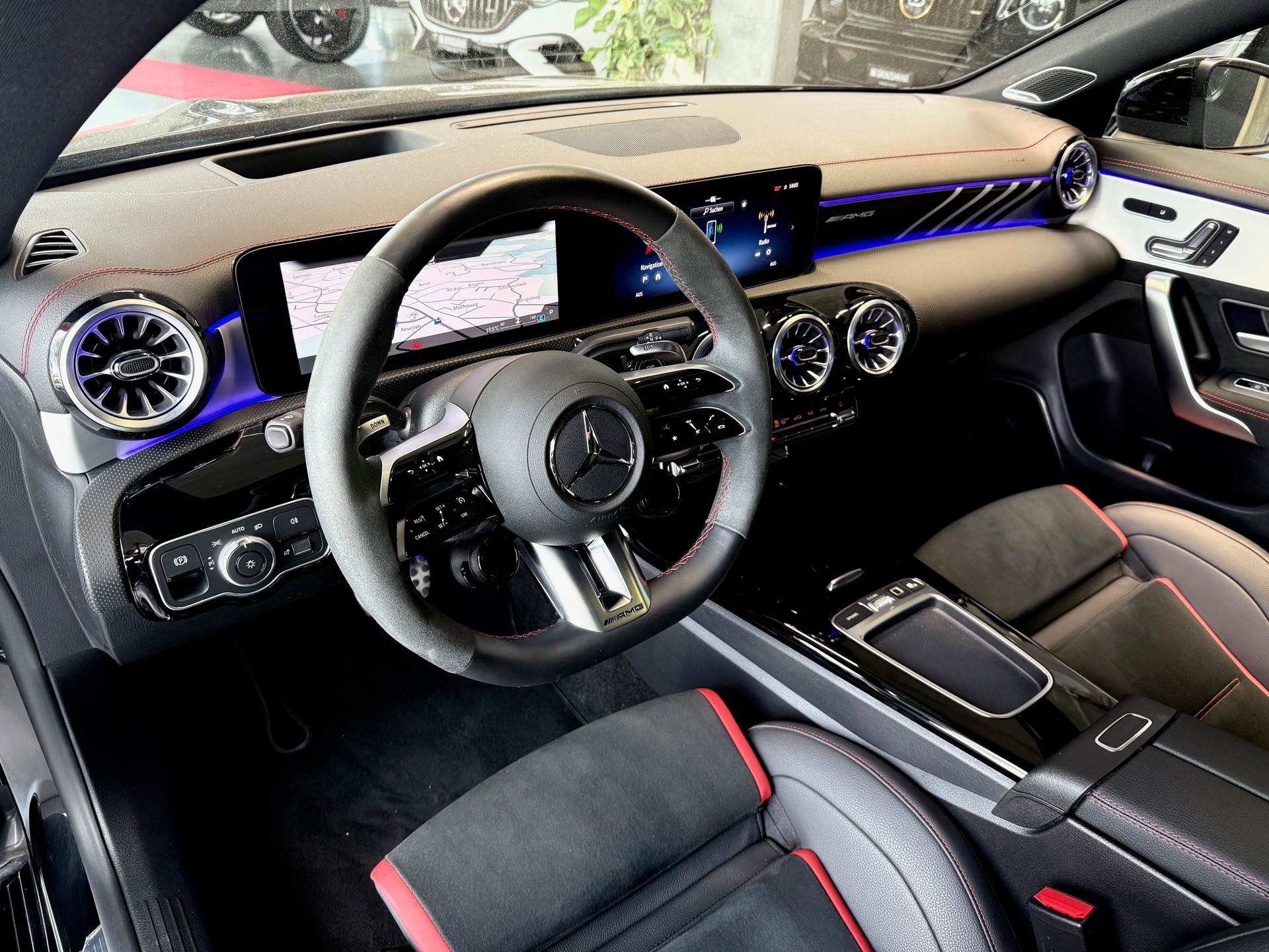 MERCEDES-BENZ CLA 45 S AMG 4Matic+ 8G-DCT-image-13