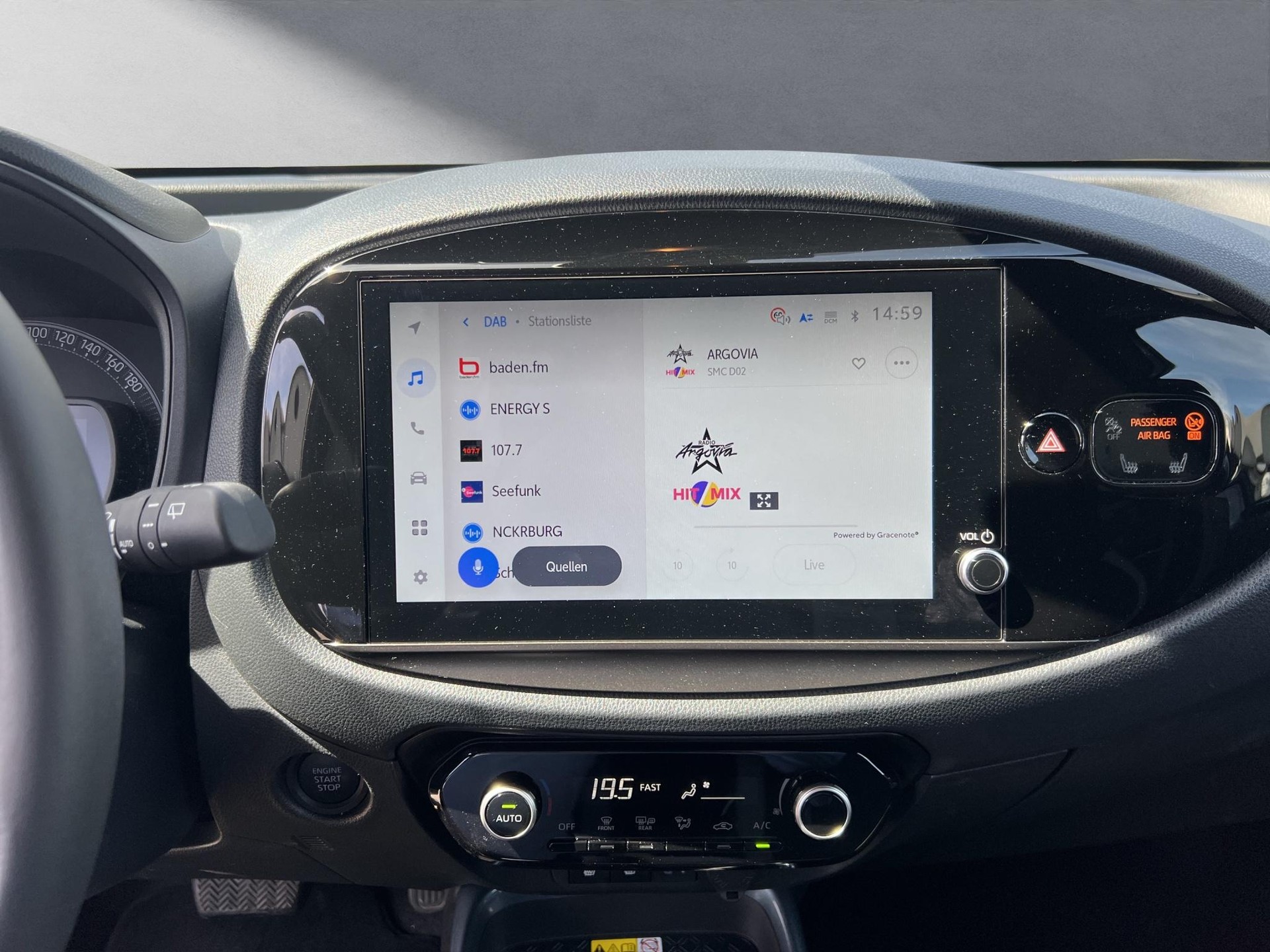 TOYOTA Aygo X 1.0 VVT-i Trend-image-5