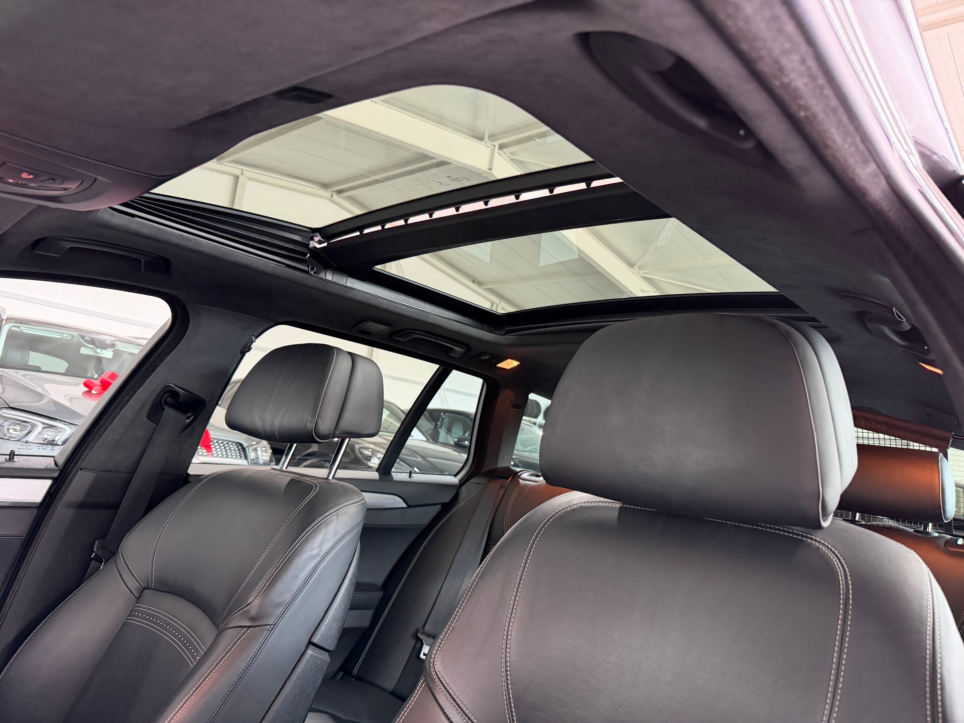 BMW 530d Touring xDrive Luxury Line Steptronic (CH) Facelift-image-20