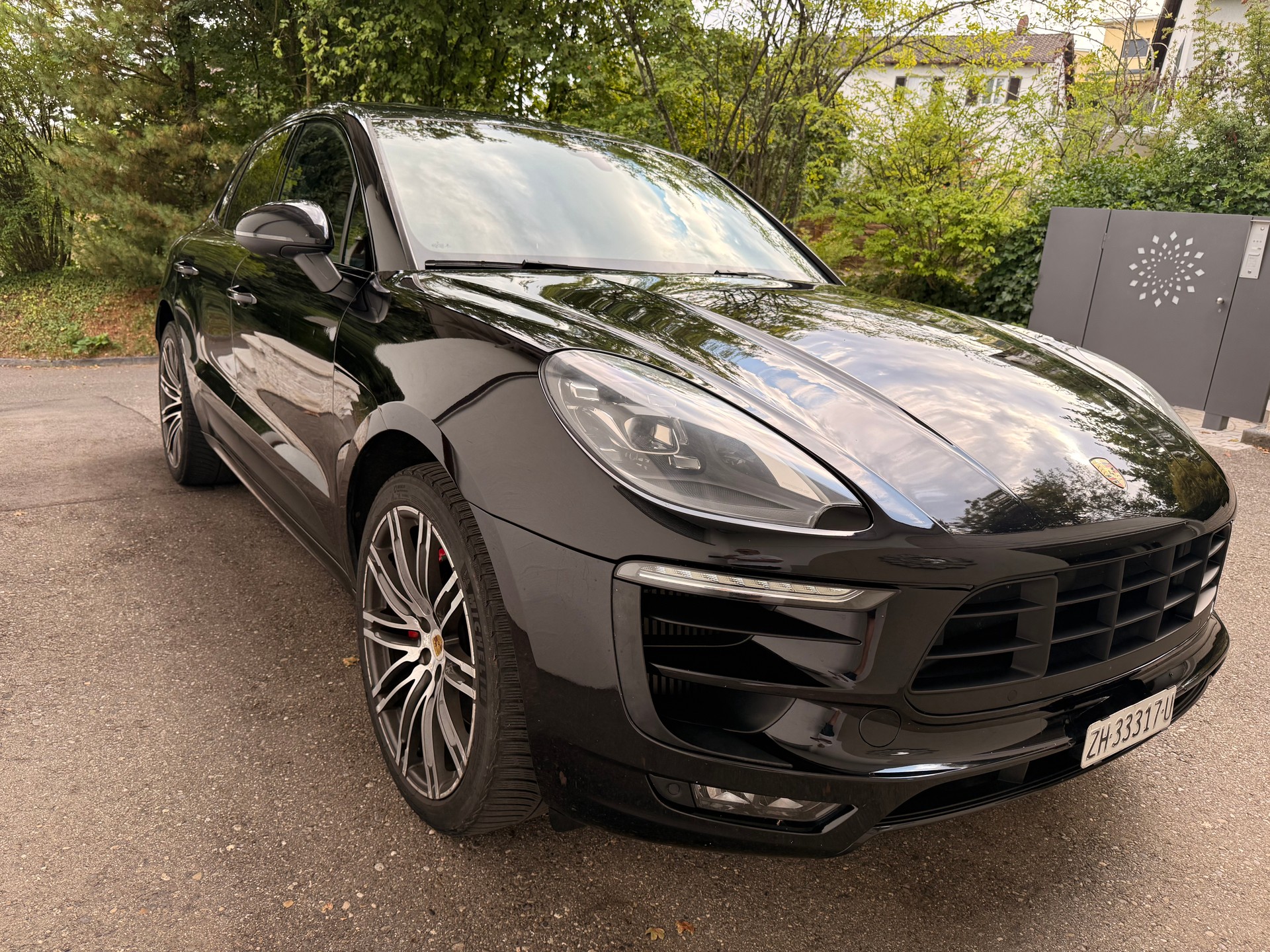PORSCHE Macan GTS PDK-image-5