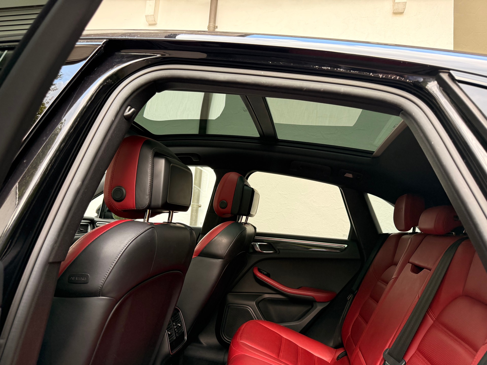 PORSCHE Macan GTS PDK-image-14