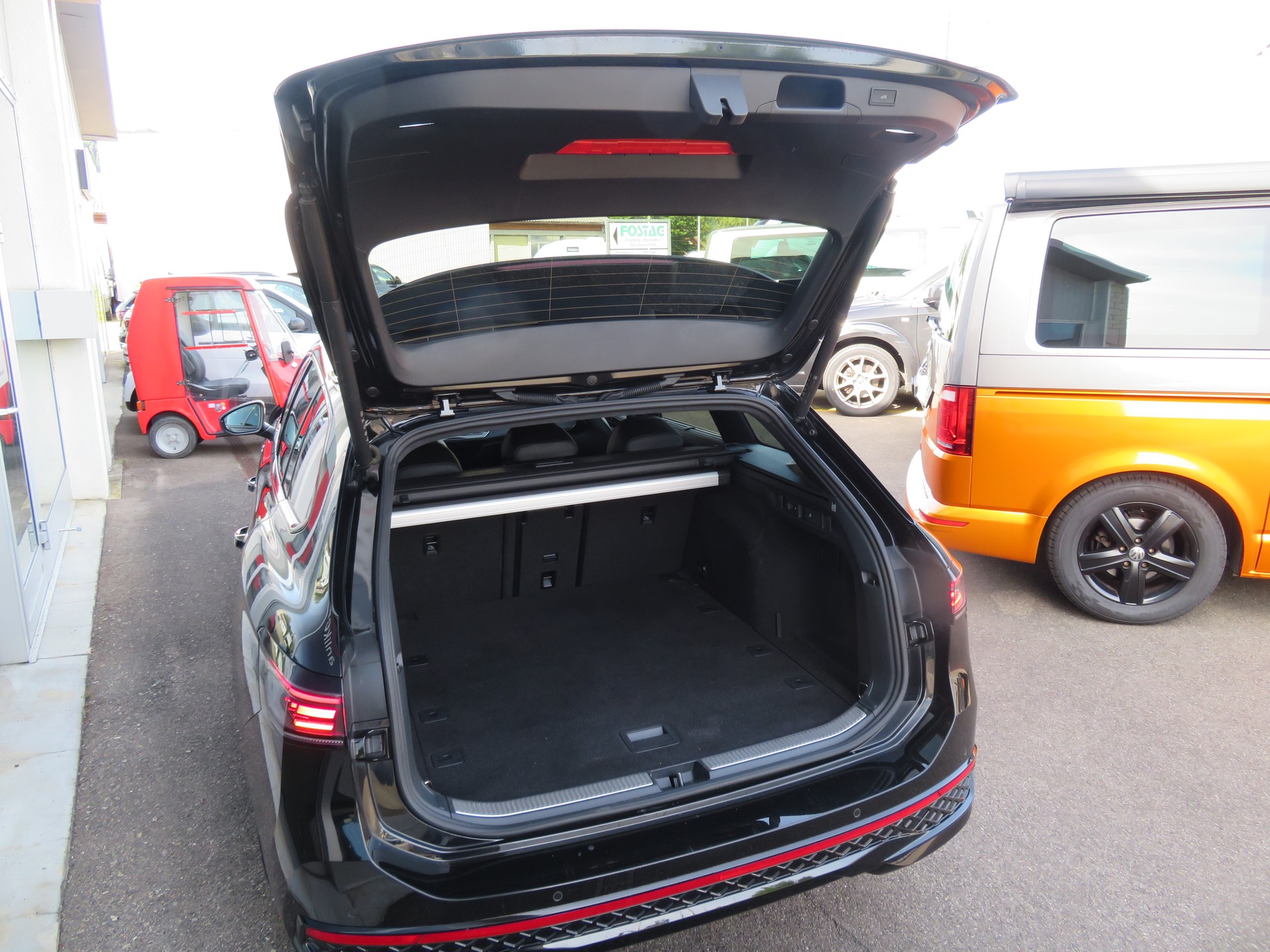 VW Passat Variant 2.0 TSI evo4 R-Line 4 Motion DSG-image-3