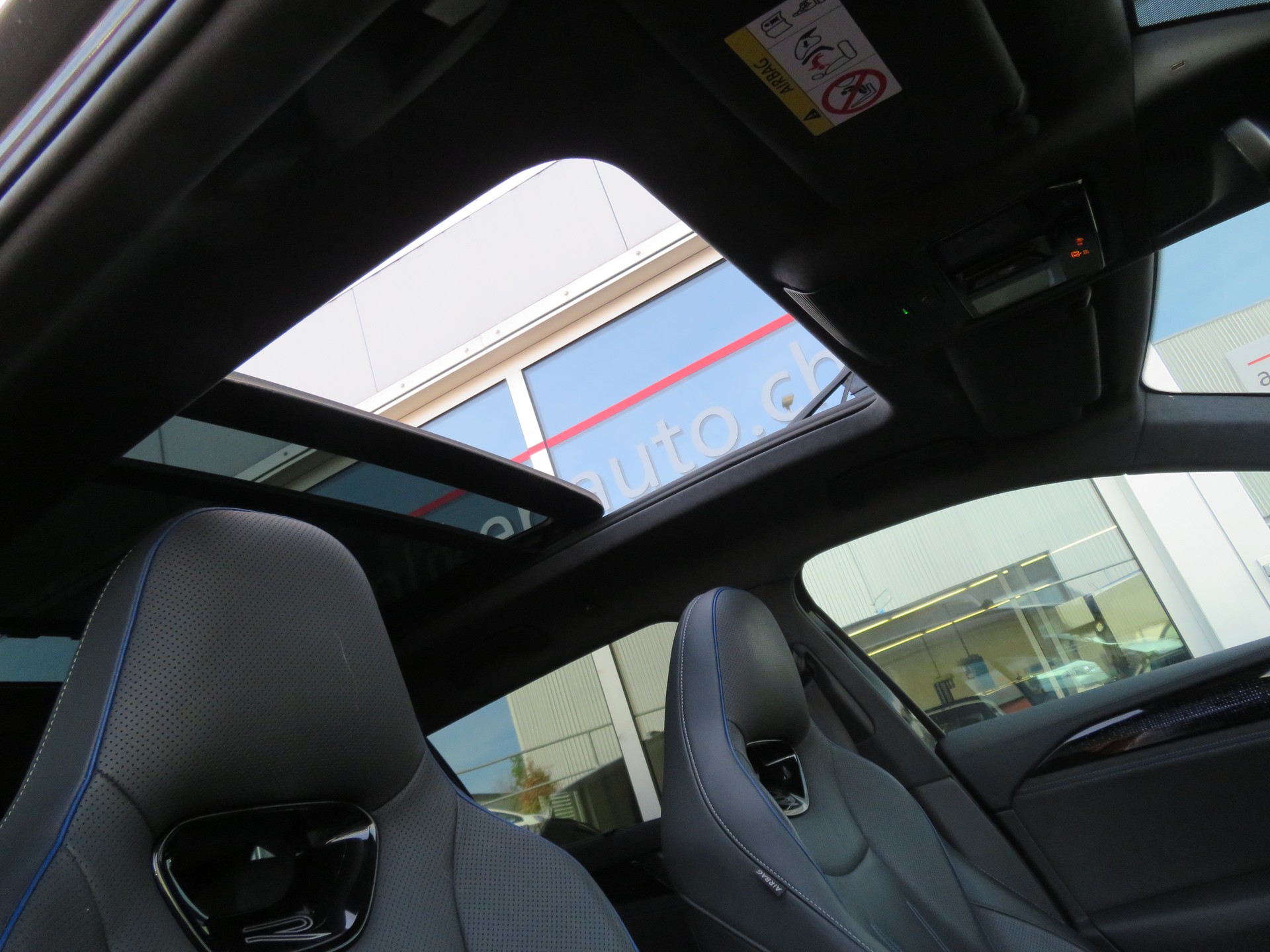 VW Passat Variant 2.0 TSI evo4 R-Line 4 Motion DSG-image-9