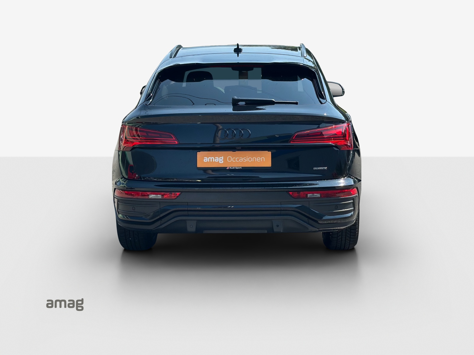 AUDI Q5 Sportback 40 TDI Blackedition quattro S-tronic-image-3
