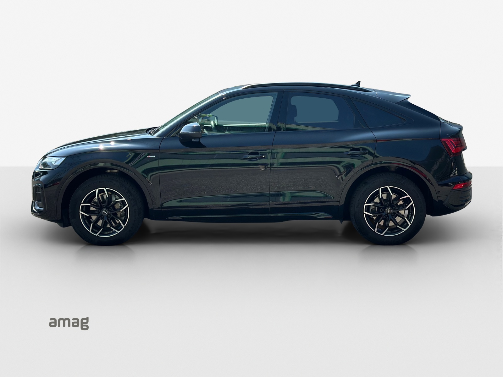 AUDI Q5 Sportback 40 TDI Blackedition quattro S-tronic-image-1