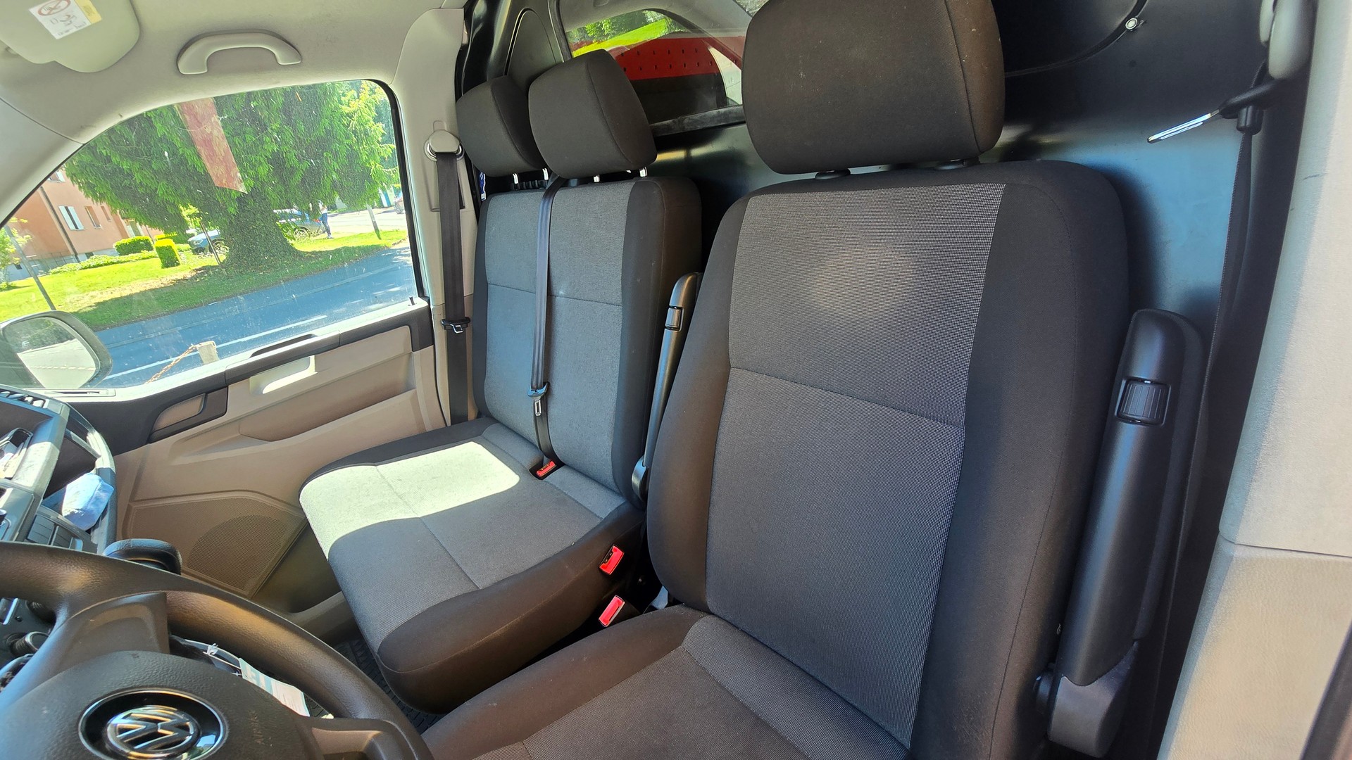 VW T6 2.0 TDI DSG-image-14