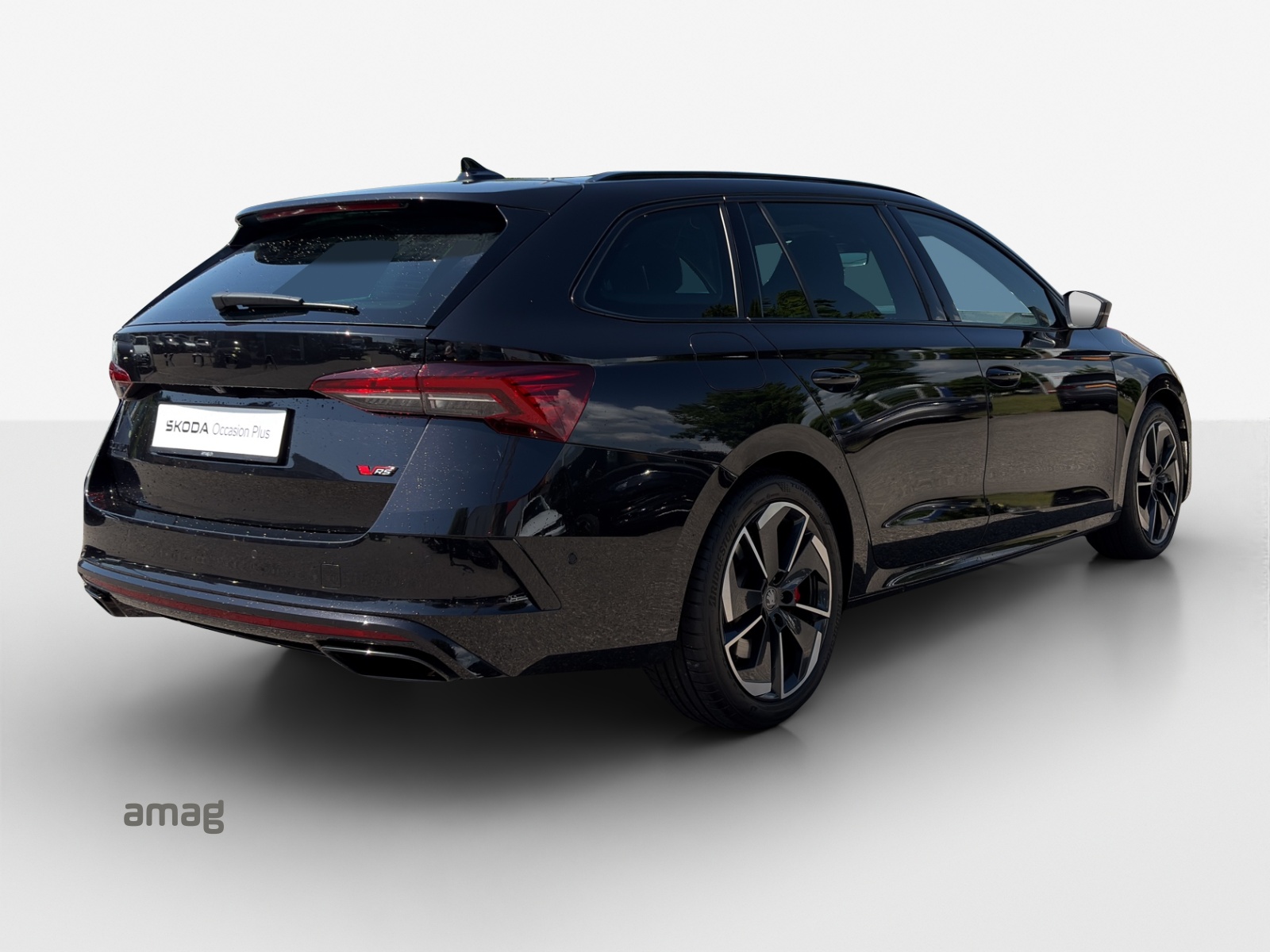 SKODA Octavia Combi 2.0 TSI DSG RS-image-4