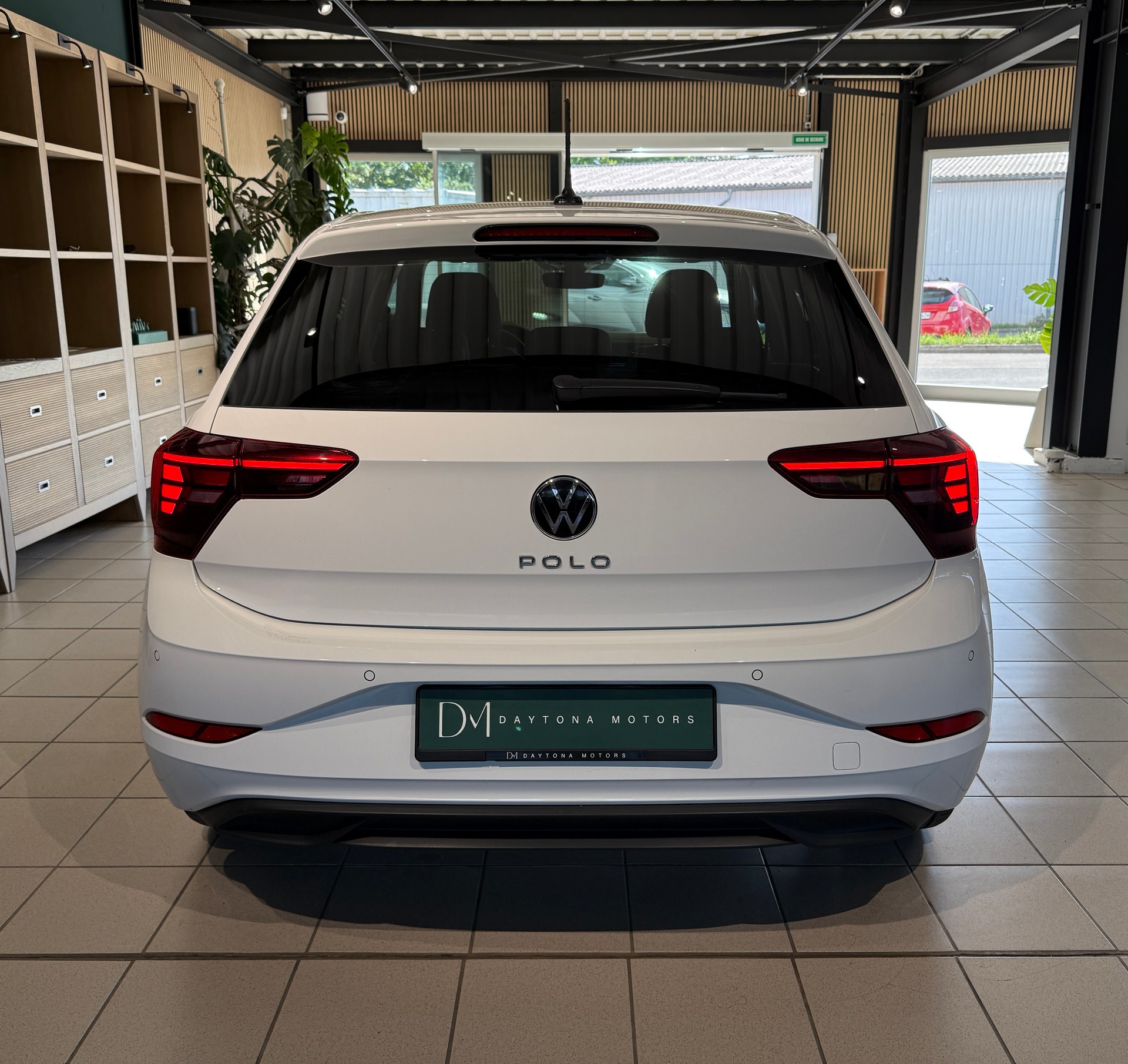 VW Polo 1.0 TSI Life DSG-image-3