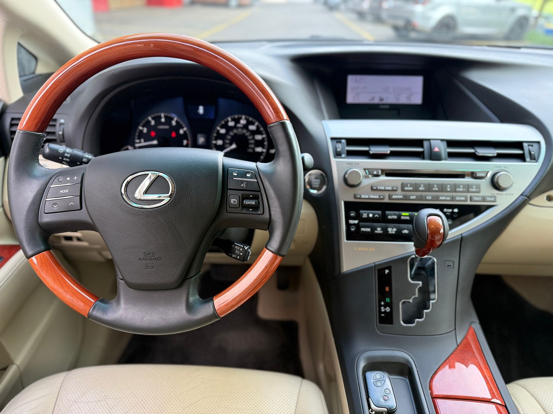 LEXUS RX 350 Executive-image-9