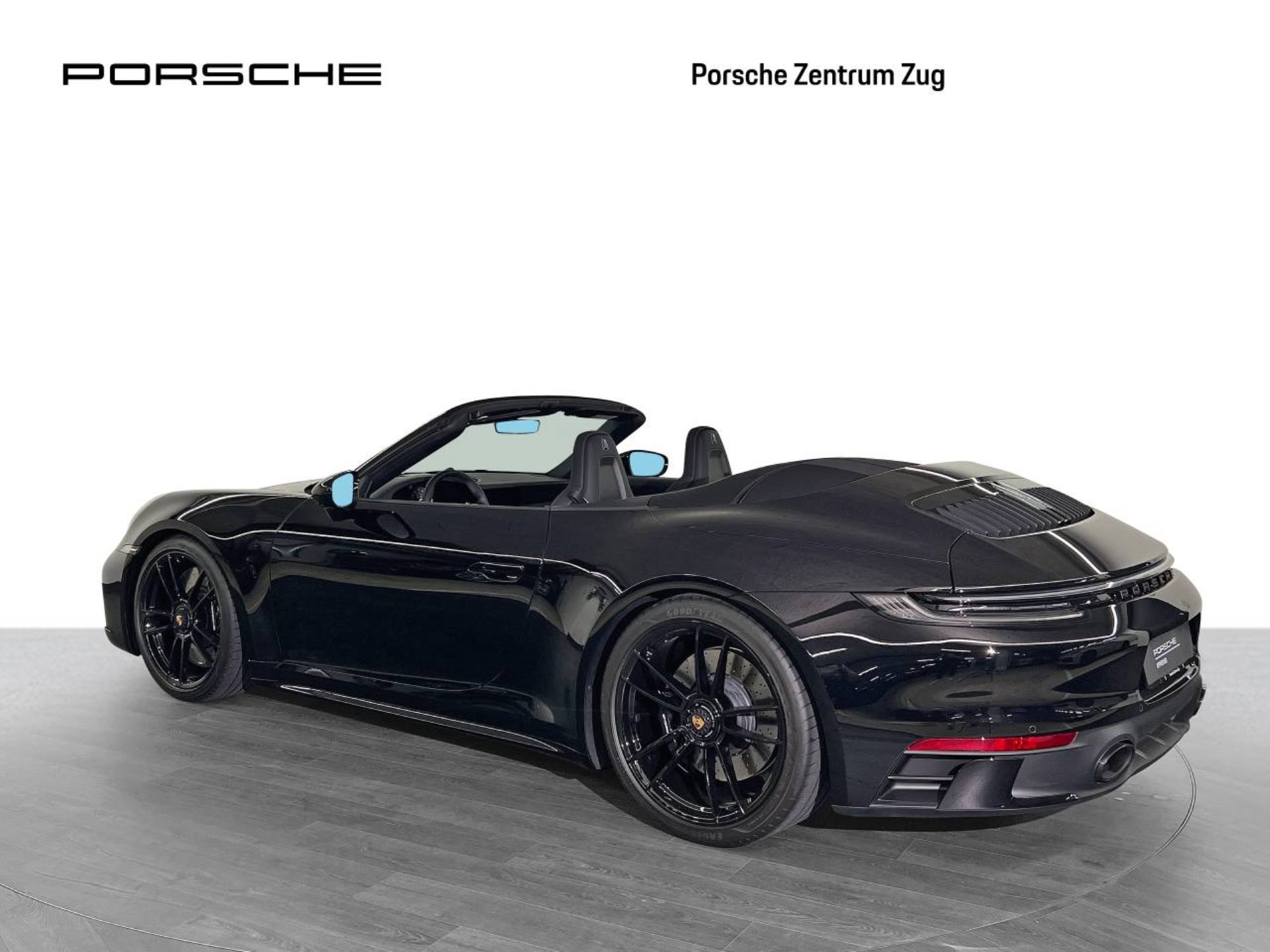 PORSCHE 911 Carrera 4 GTS Cabriolet-image-2