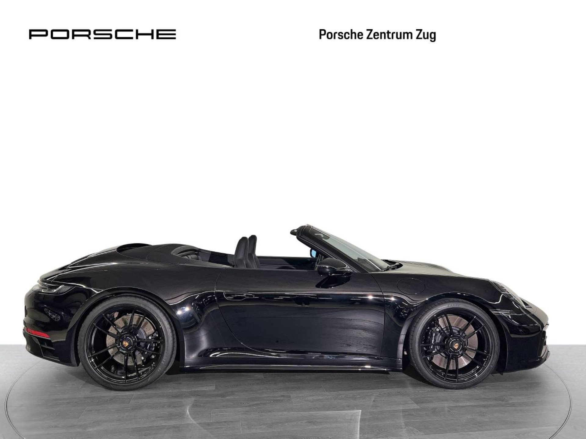 PORSCHE 911 Carrera 4 GTS Cabriolet-image-10
