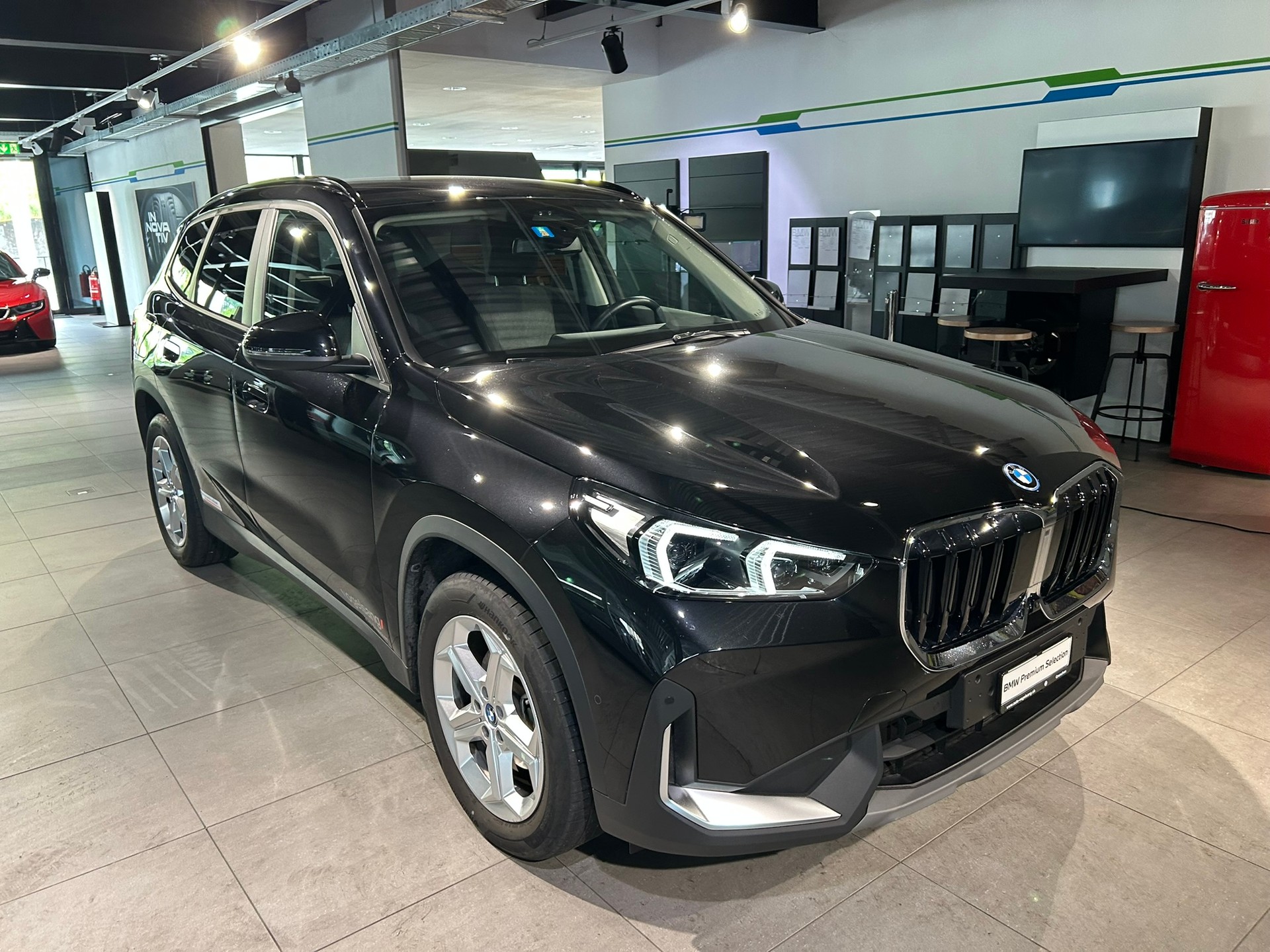 BMW X1 sDrive 18d-image-2