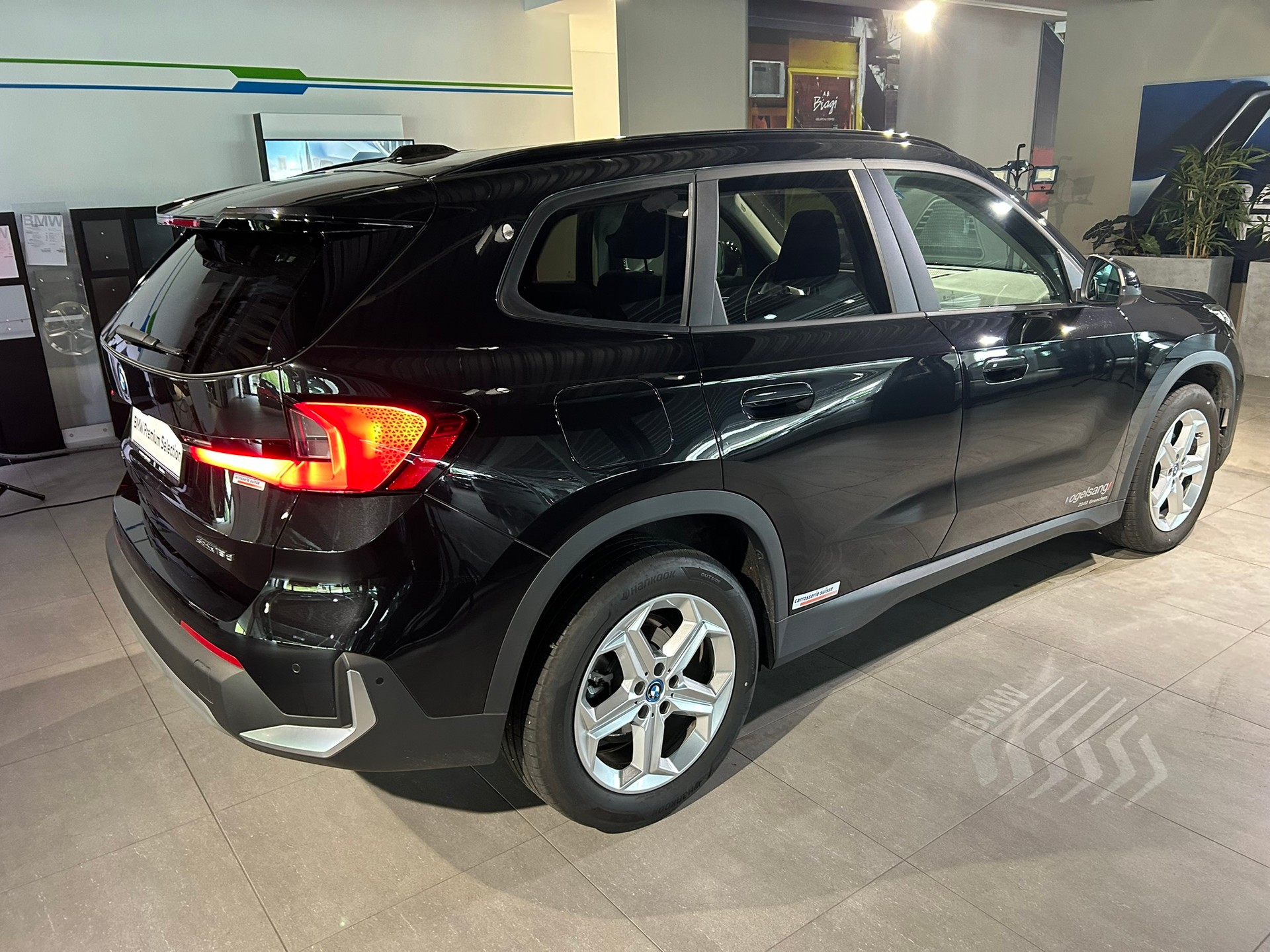 BMW X1 sDrive 18d-image-11