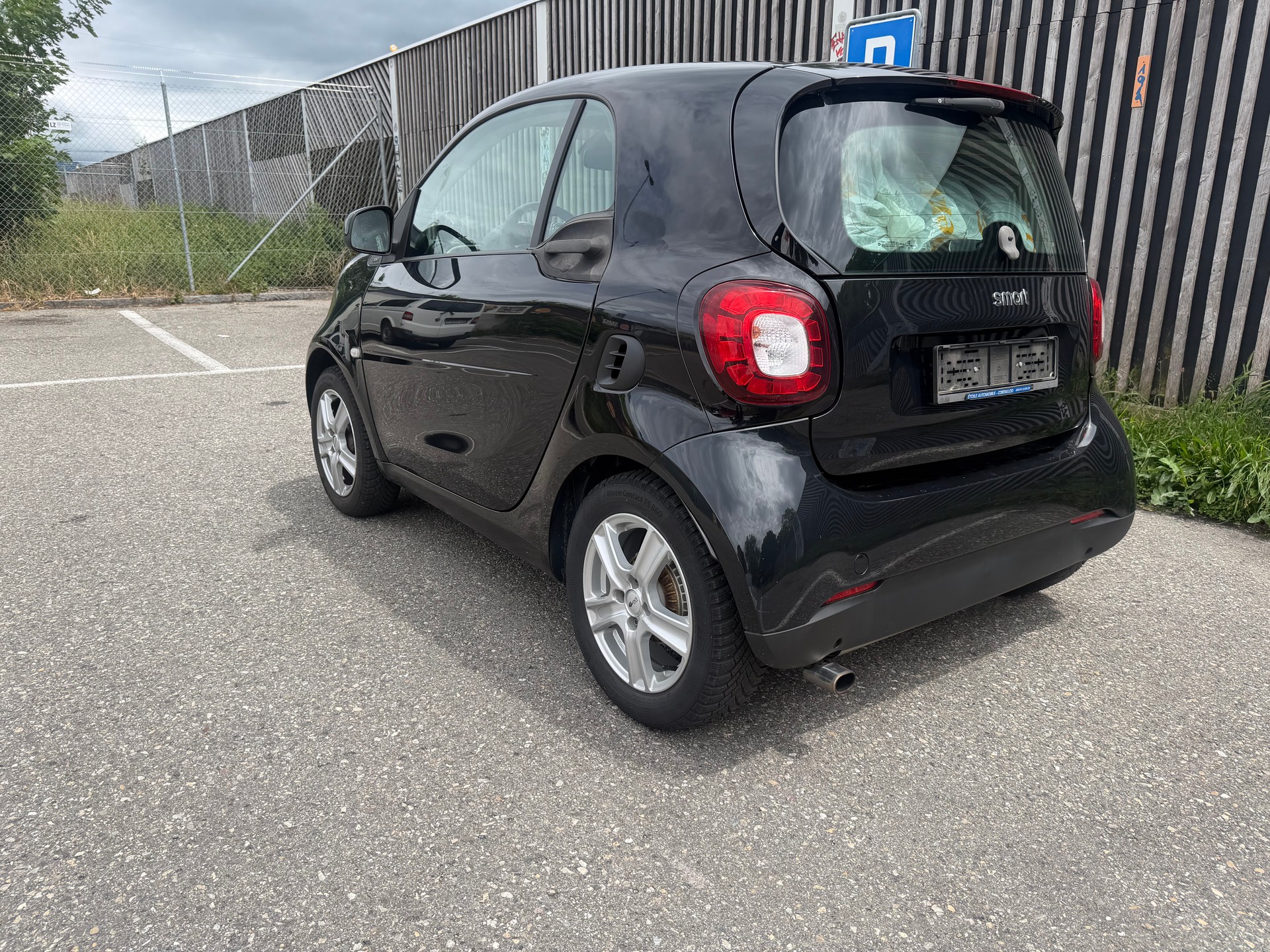 SMART fortwo-image-2