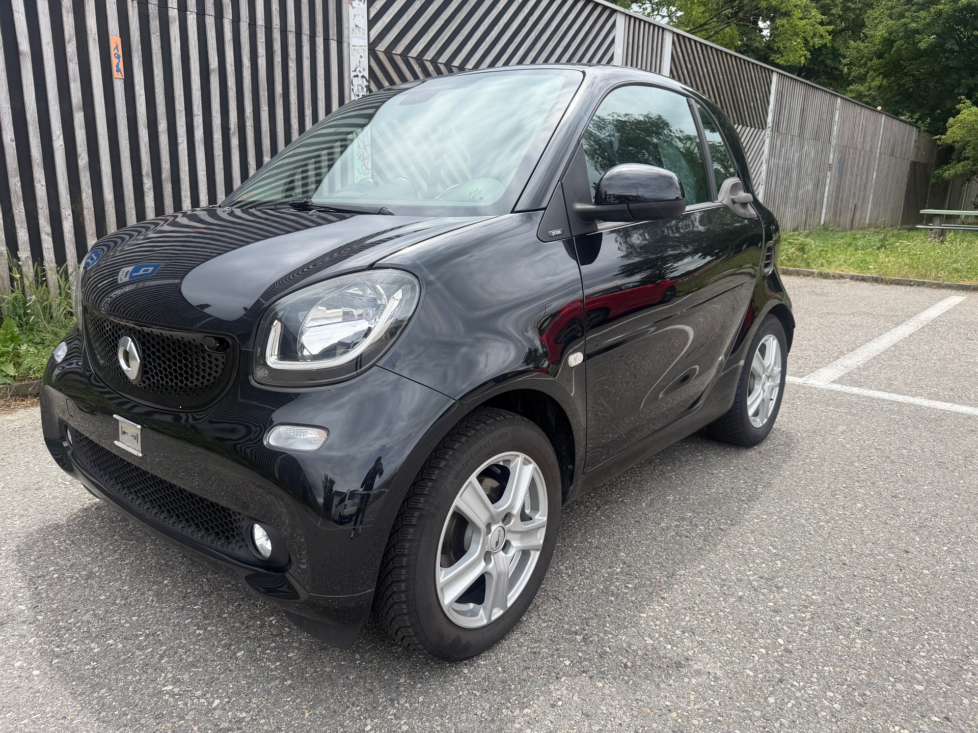 SMART fortwo-image-1